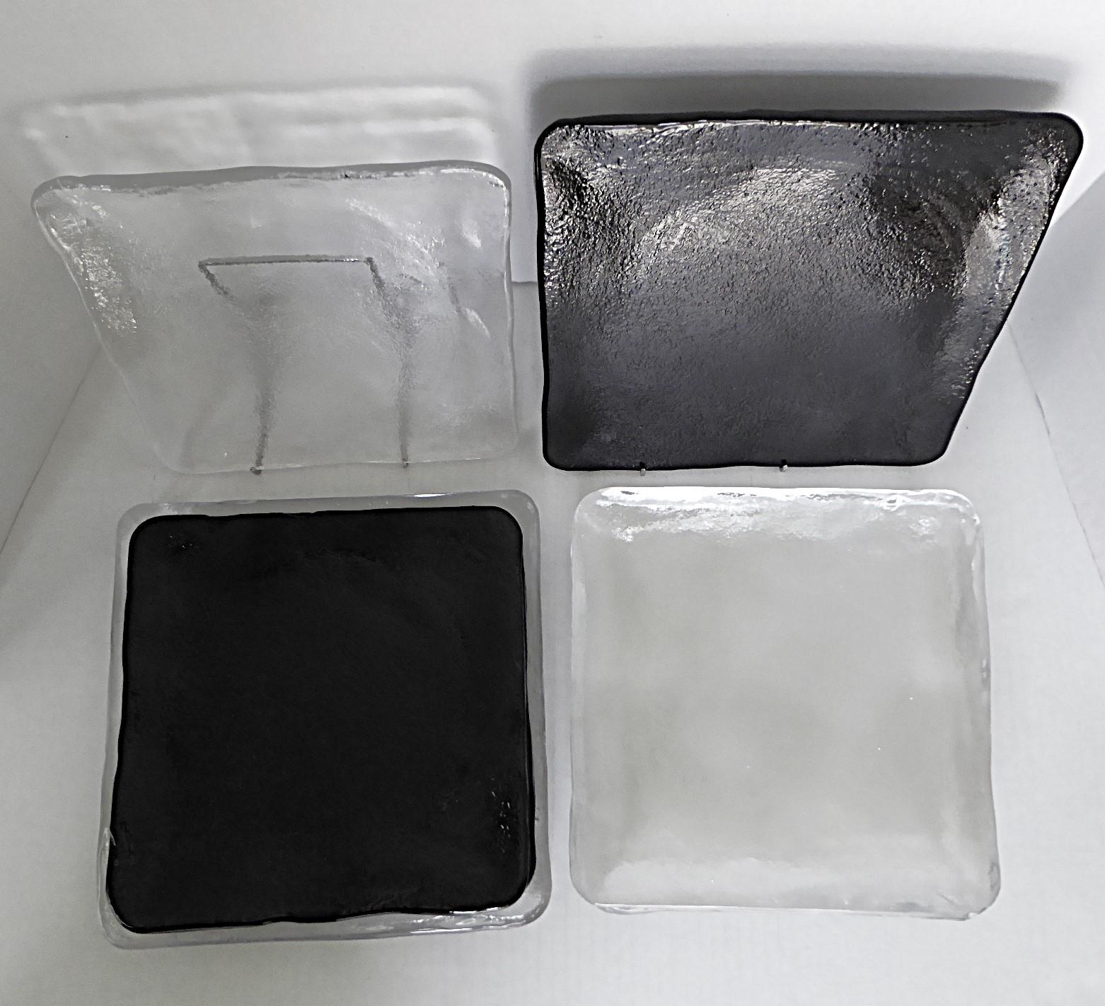 Vintage 14 Sugahara Handcrafted SUKIYA Textured Square Glass Dishes Japan 1970s In Excellent Condition For Sale In Miami, FL