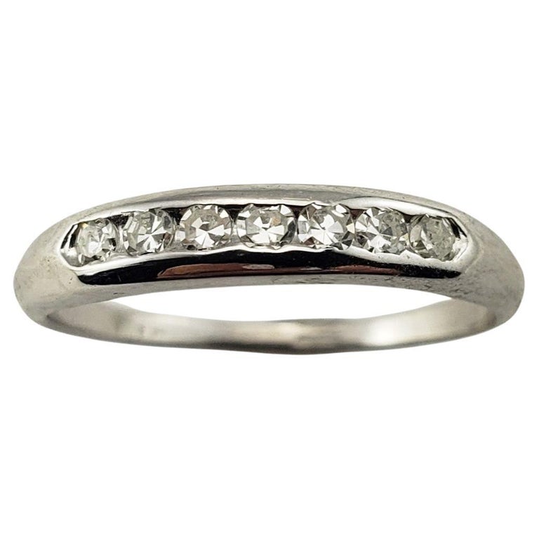 14 White Gold and Diamond Wedding Band Ring For Sale at 1stDibs