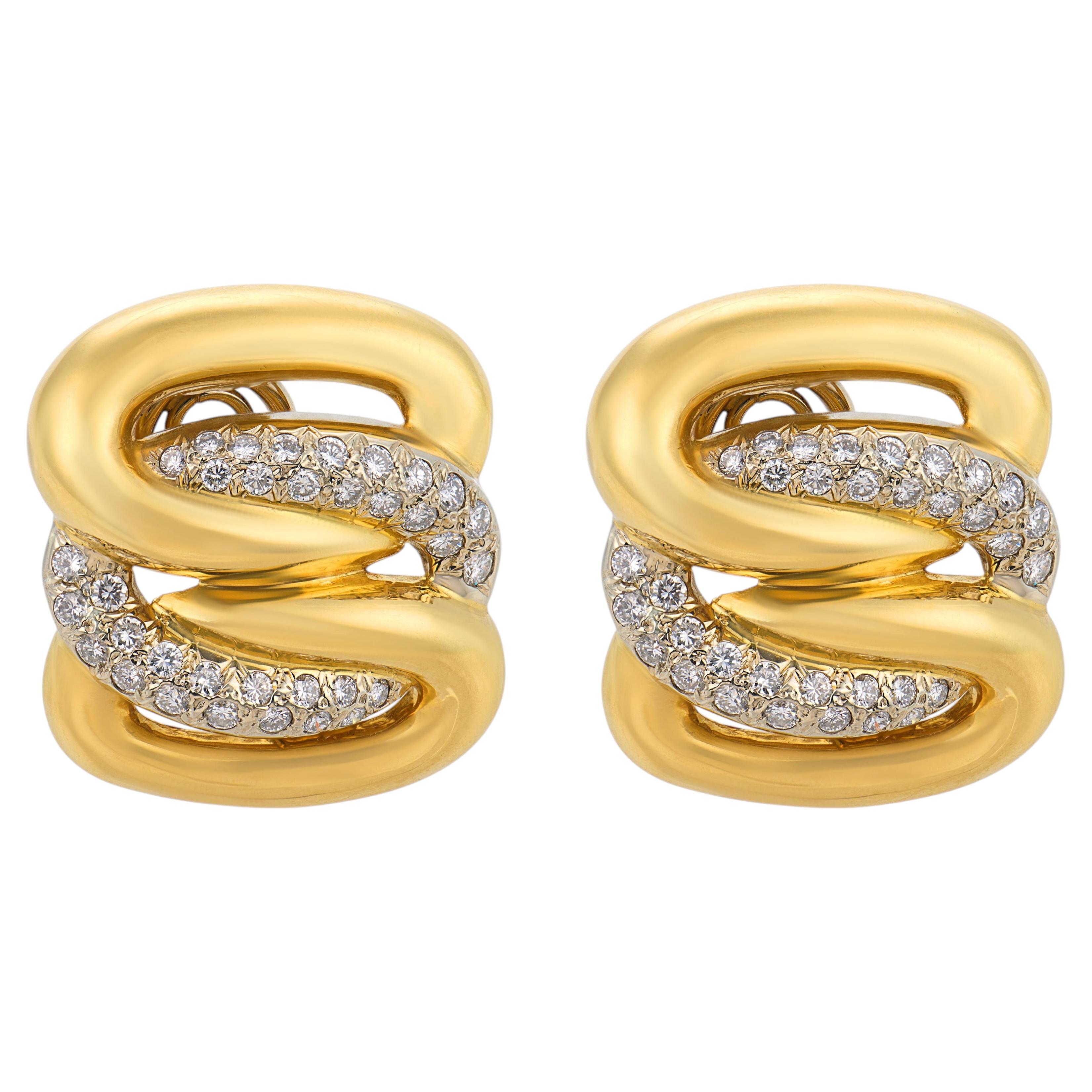 Vintage 1.40 carat diamond 18k yellow gold ear clips