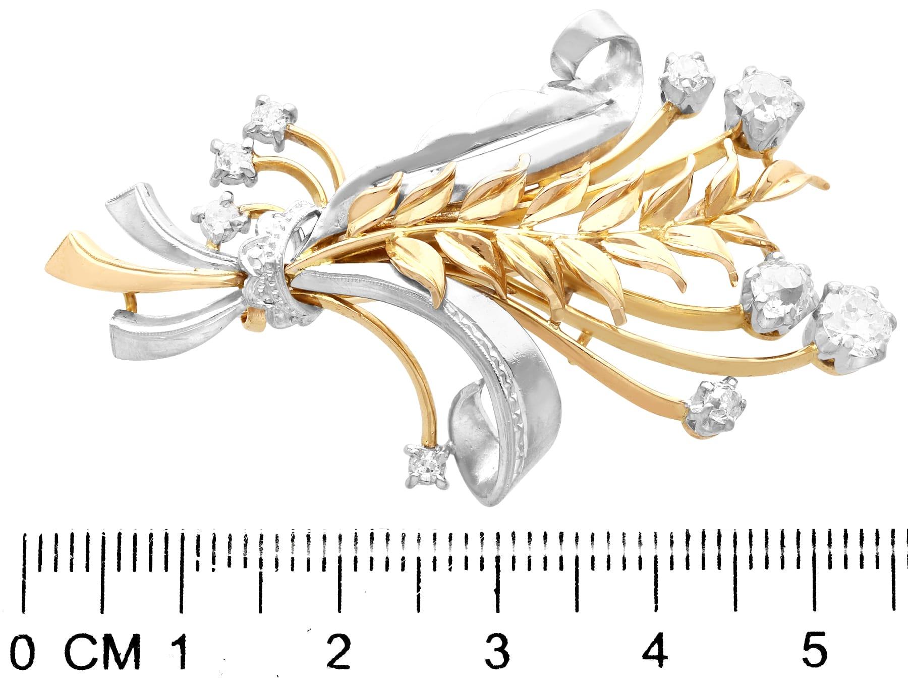 Vintage 1.40 Carat Diamond Yellow and White Gold Brooch, Circa 1950 For Sale 1