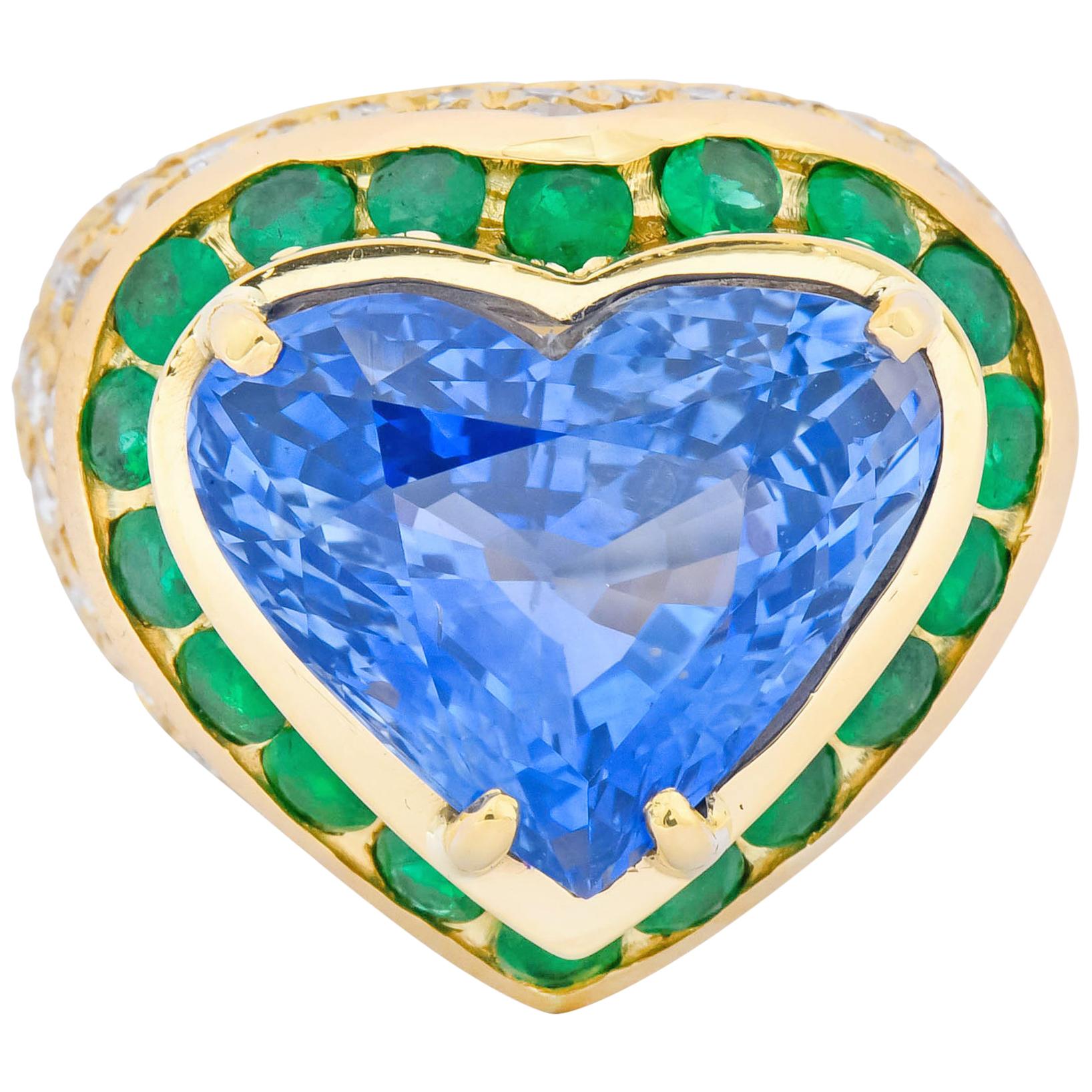 Vintage 14.09 Carat Sapphire Diamond Emerald 18 Karat Gold Heart Cocktail Ring