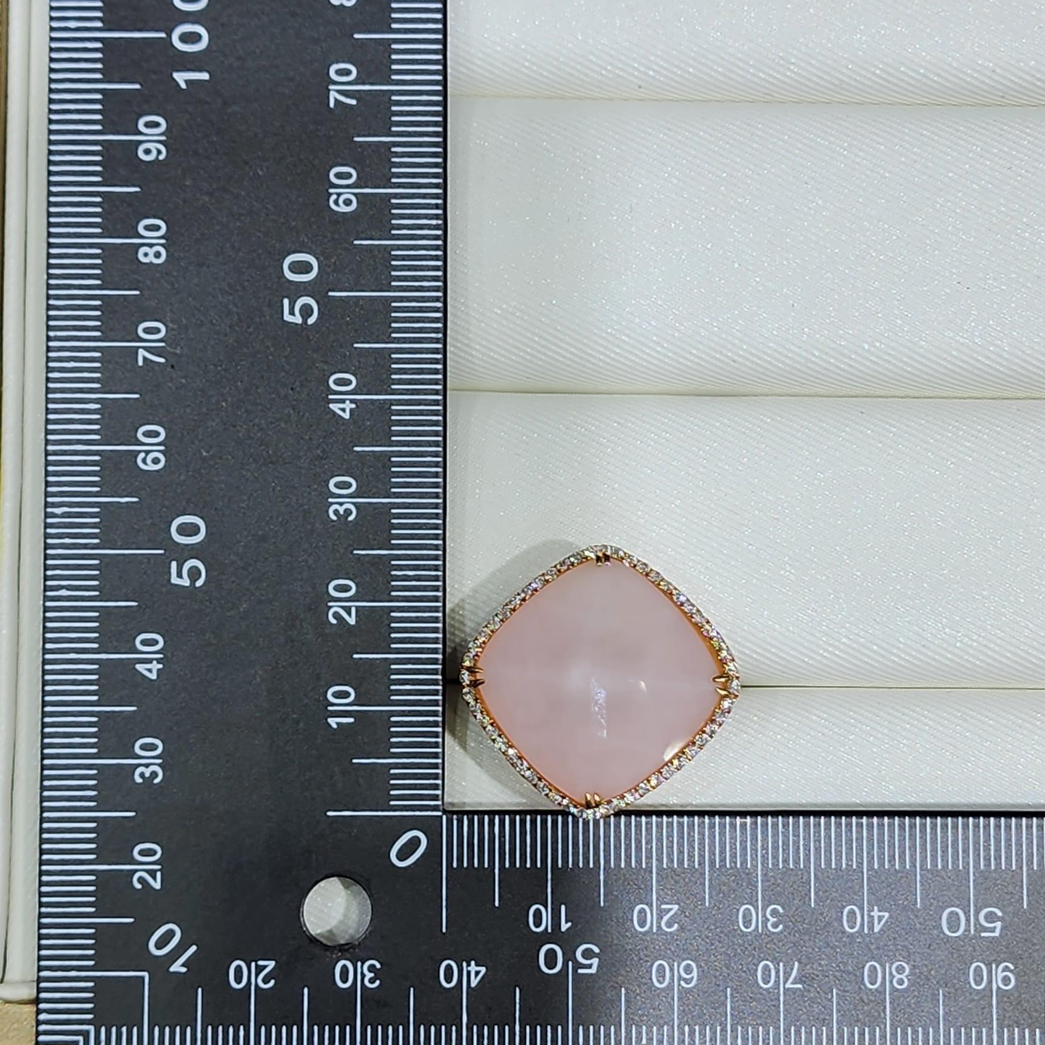 Women's Vintage 14.1ct Doublet Pink Opal Quartz Diamond Ring in 18 Karat Rose Gold For Sale