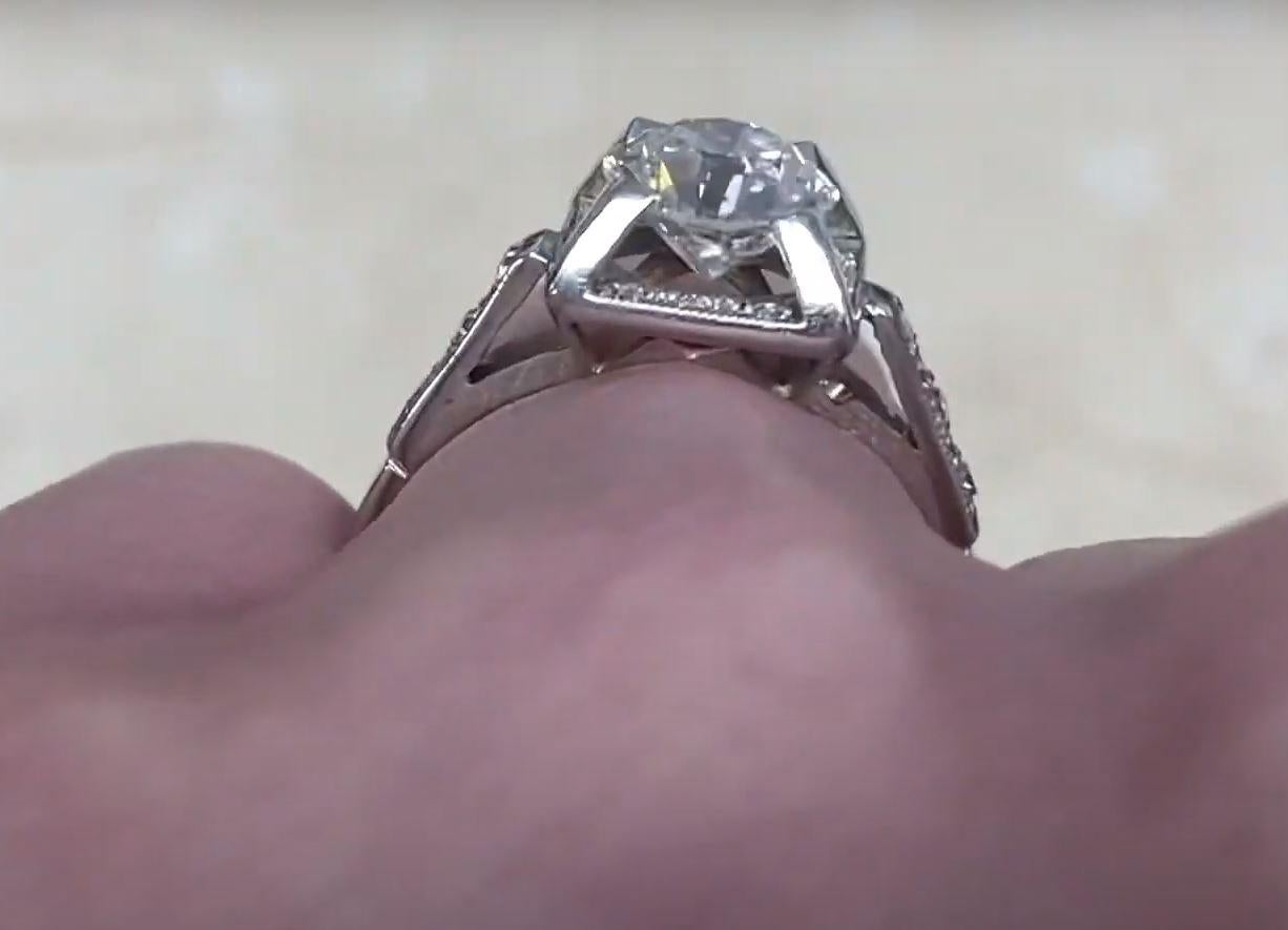 Vintage 1.42 Carat Old Euro-Cut Diamond Engagement Ring, E Color, Diamond Halo For Sale 1