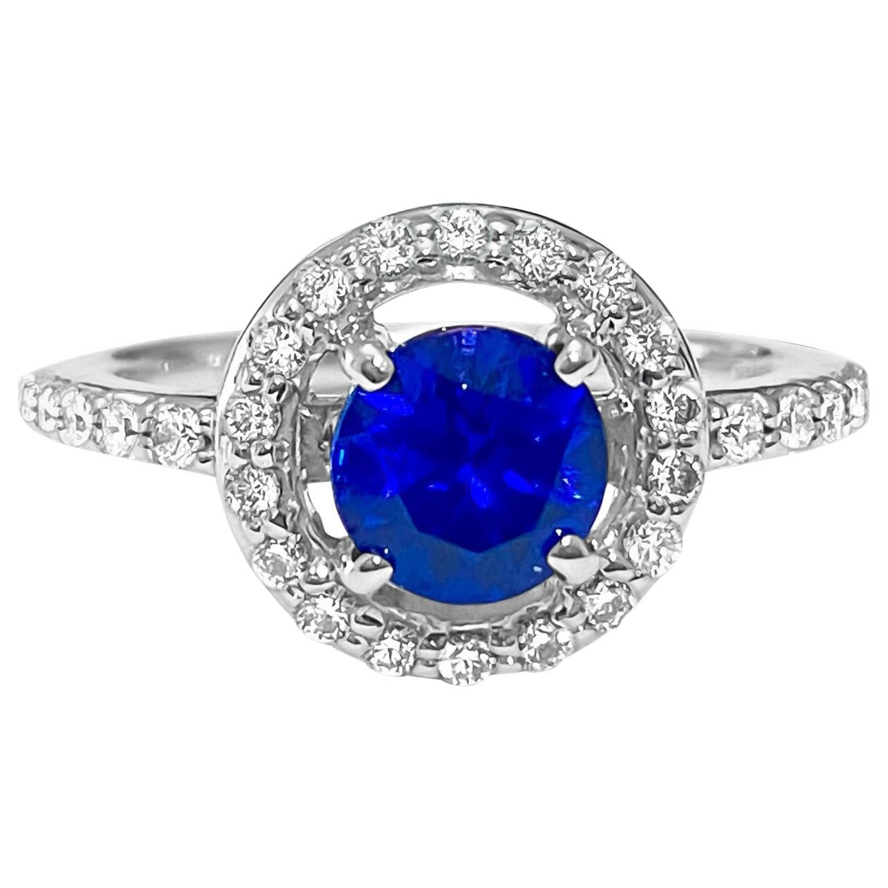 Vintage 1.45 Carat Blue Sapphire Diamond Ring For Sale