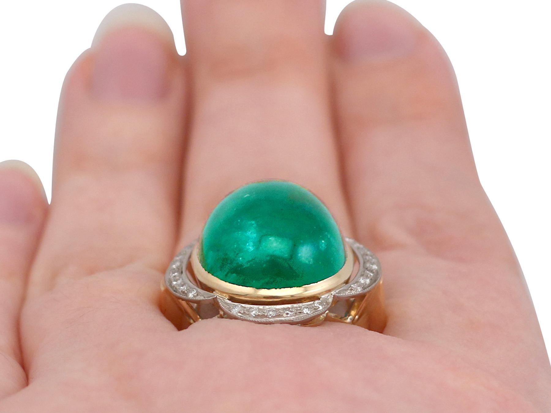Vintage 1940s 14.5ct Cabochon Cut Emerald and Diamond Yellow Gold Cocktail Ring For Sale 4