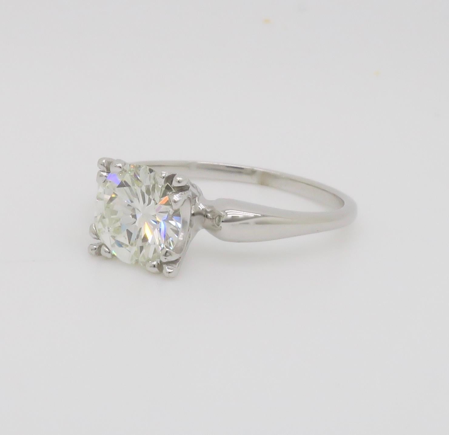 Vintage 1.45CT Round Brilliant Cut Diamond Solitaire Ring  For Sale 8