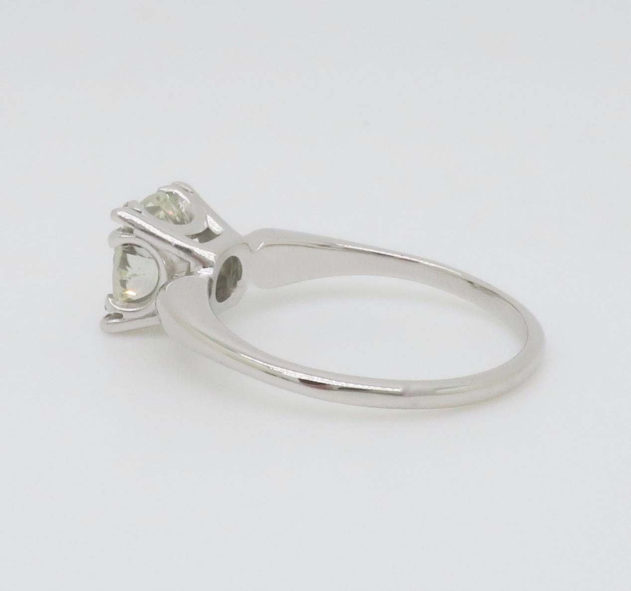 Vintage 1.45CT Round Brilliant Cut Diamond Solitaire Ring  For Sale 4