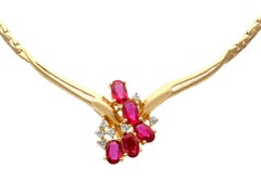 Halskette aus 18 Karat Gelbgold mit 1,47 Karat Rubin und 0,10 Karat Diamant, Vintage, um 1990