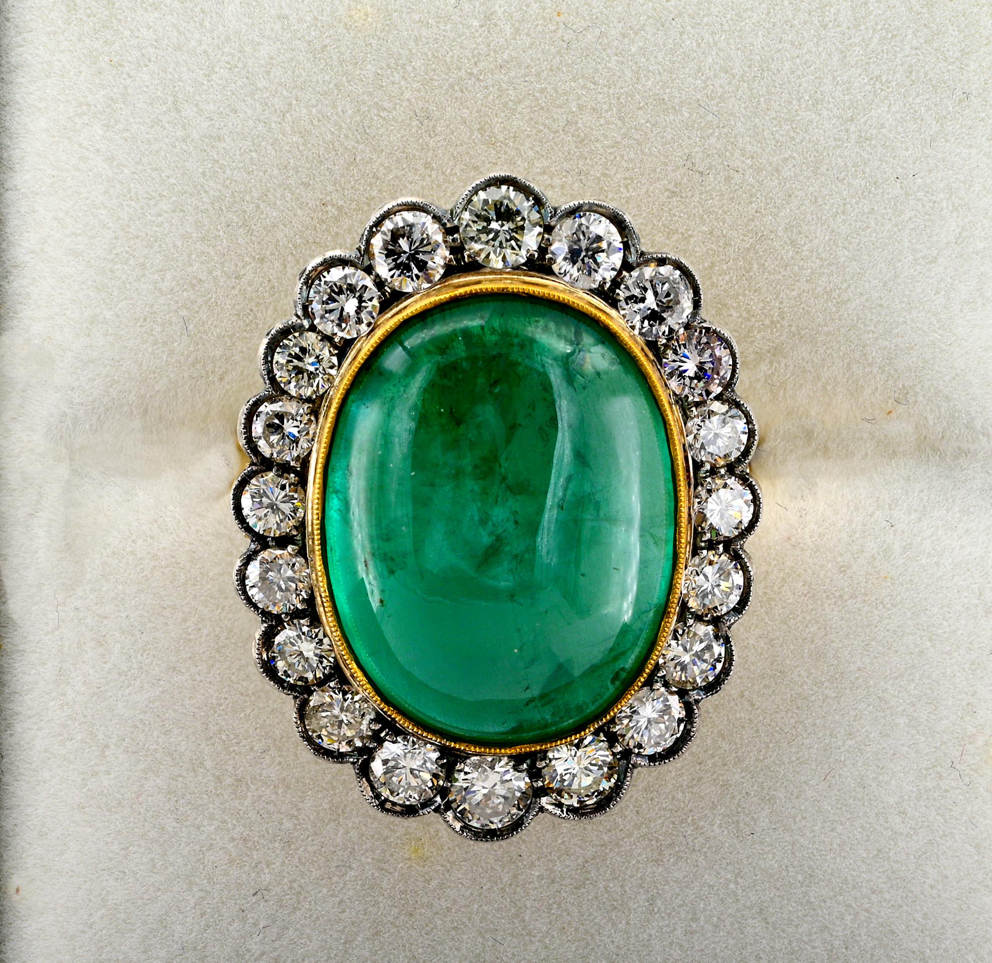 Art Deco Vintage 14.90 Ct Emerald 2.80 Ct Diamond Ring For Sale