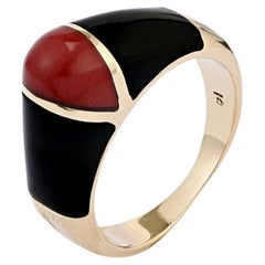 Vintage 14ct Gold and Black Onyx Ring with Coral Dome