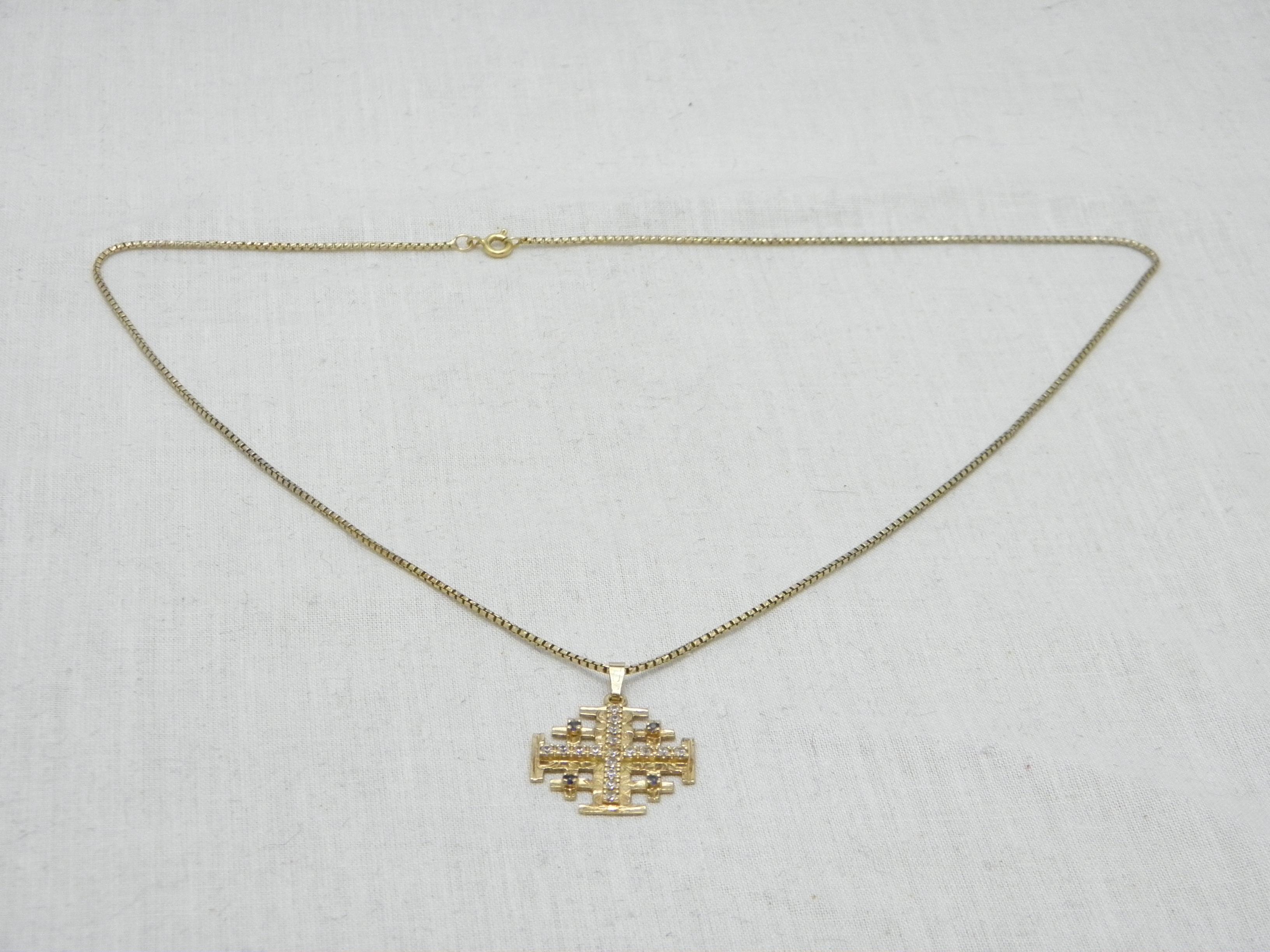 Vintage 14ct Gold Heavy Jerusalem Cross Pendant Necklace Box Chain 585 19 Inch In Good Condition For Sale In Camelford, GB