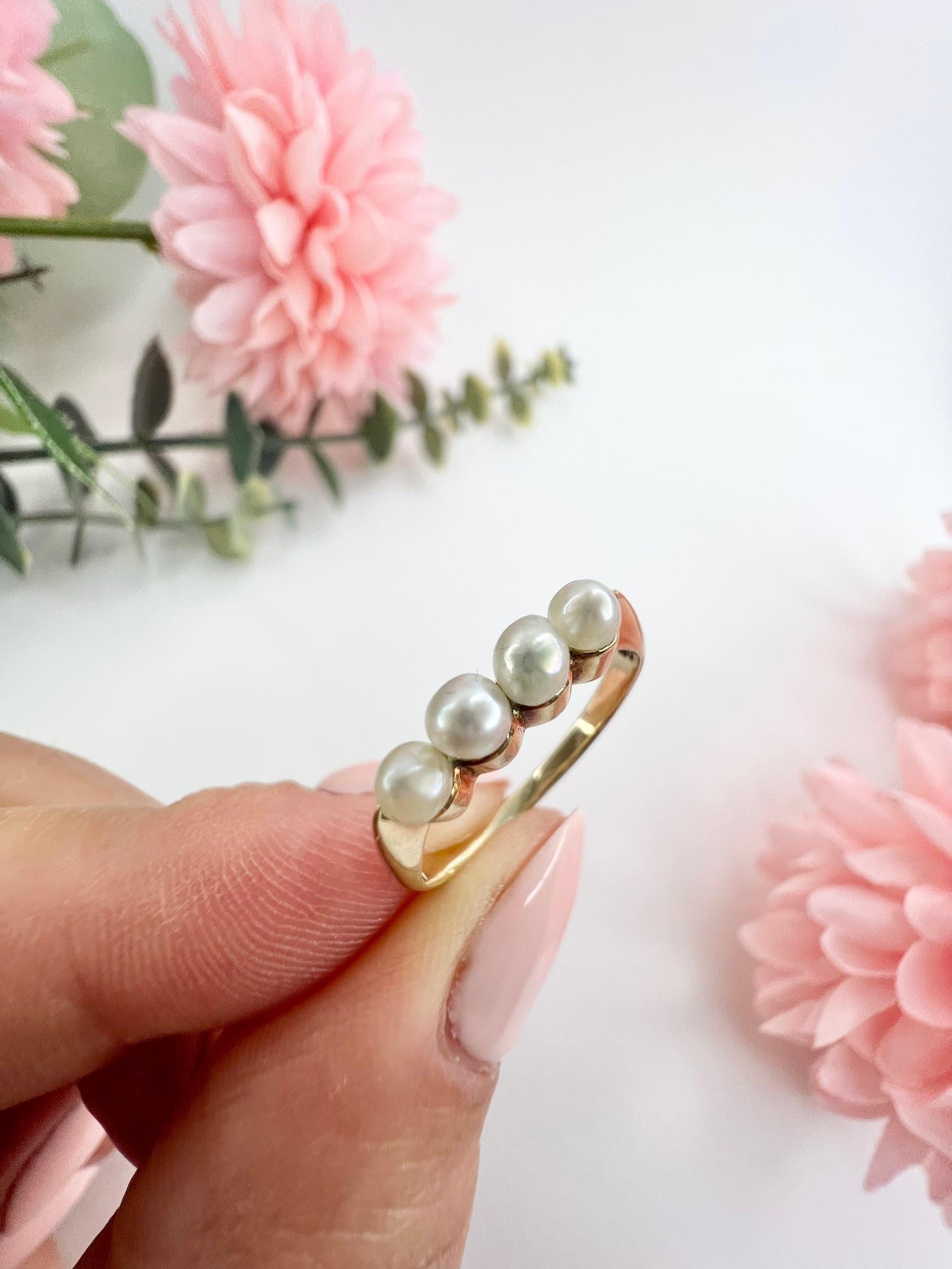 Vintage 14ct Gold Pearl Four Stone Ring For Sale 3
