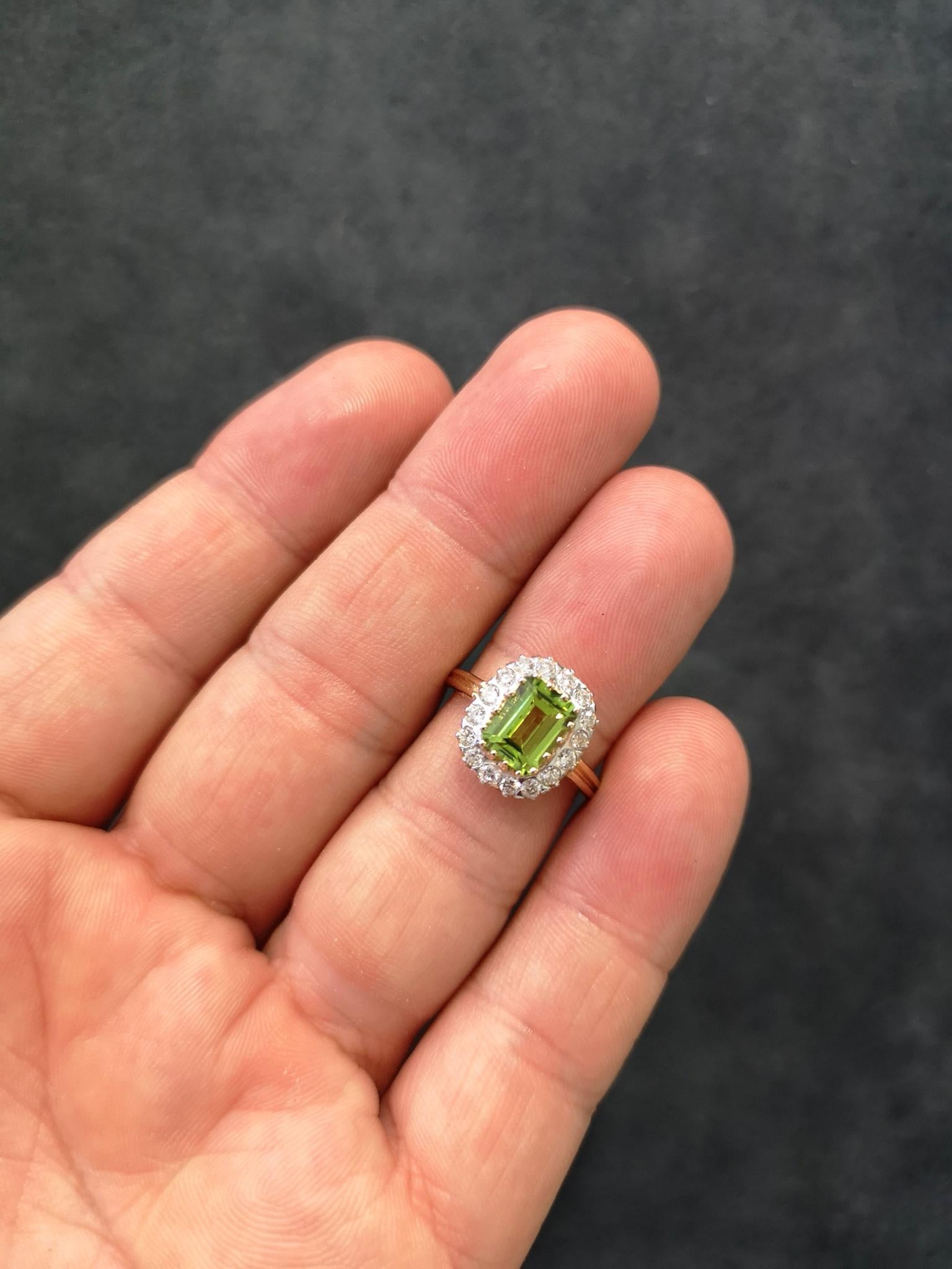 Modern Vintage 14 Carat Gold Peridot Diamond Cluster Cocktail Engagement Ring For Sale