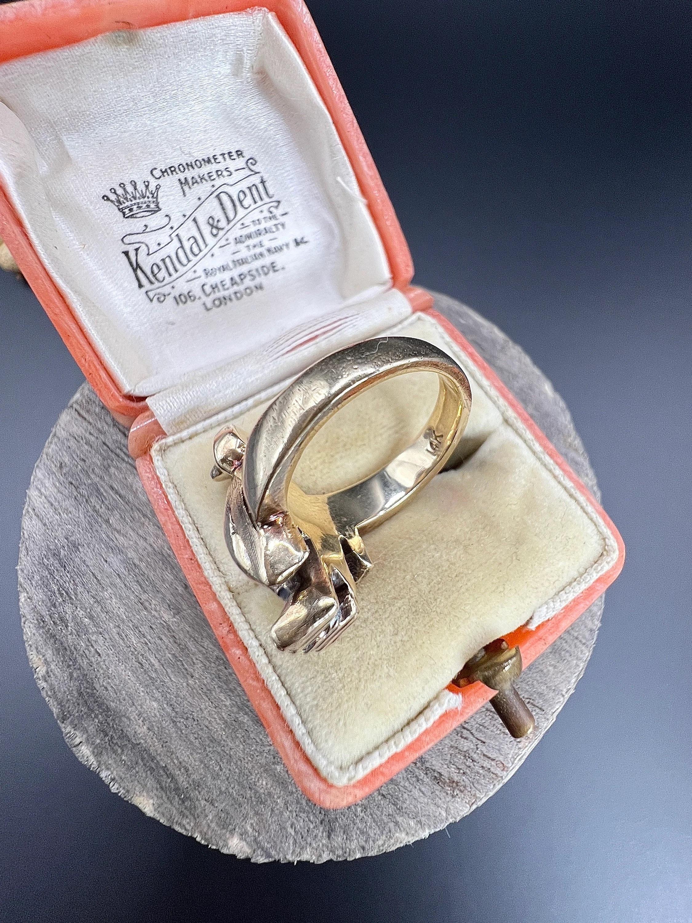 Vintage 14ct Gold Stamped, 1970s Ruby Penguin Ring 3