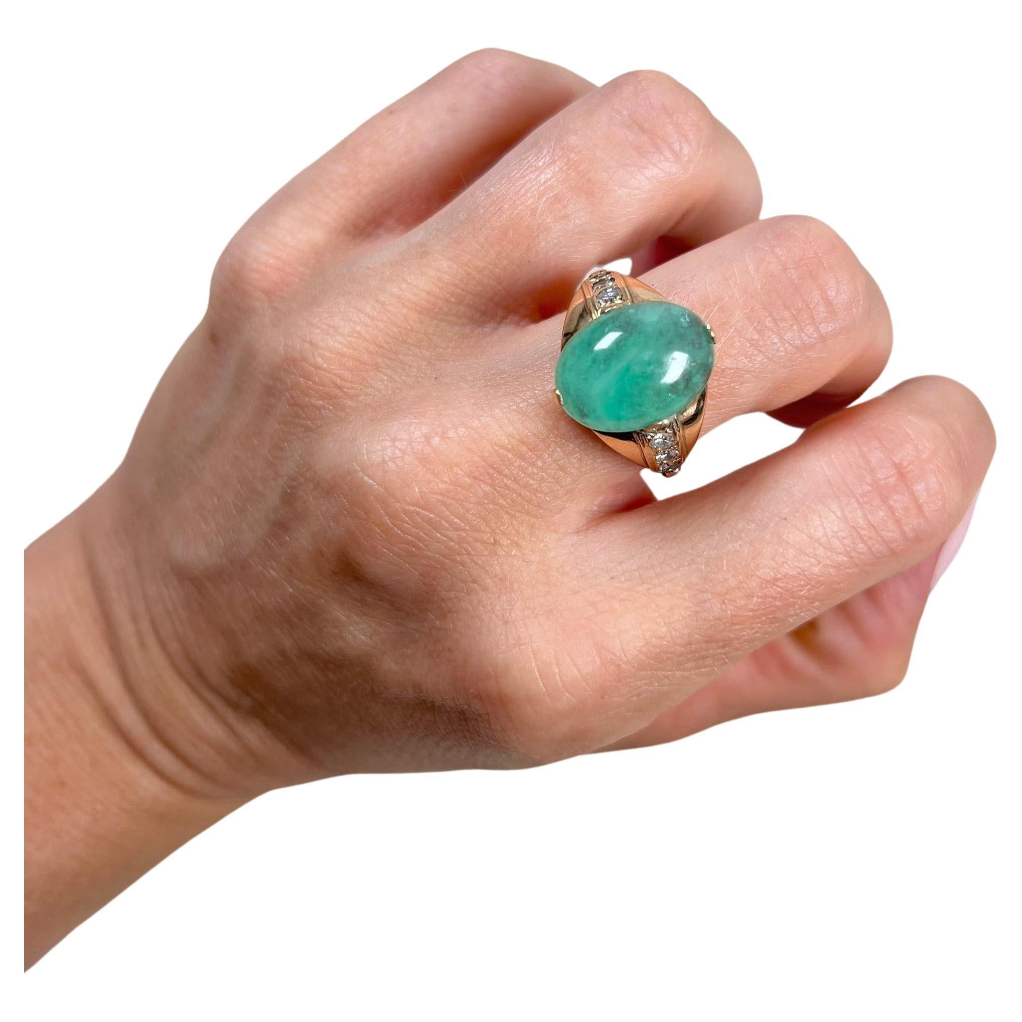 Vintage 14ct Rose Gold 1960’s Cabochon Emerald & Diamond Ring For Sale
