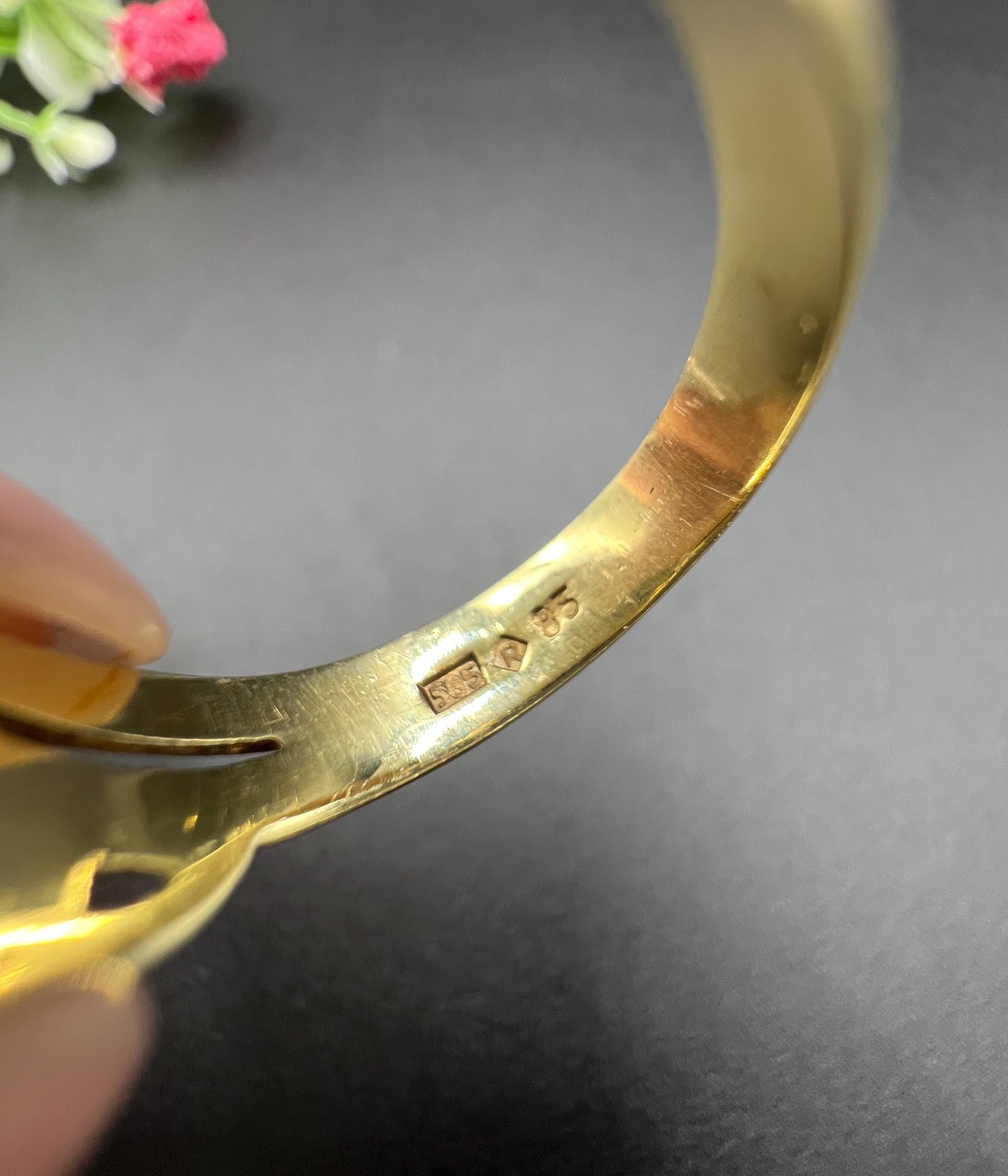 Anello a serpente a doppia testa in oro giallo 14 ct, 1930, con rubini e diamanti in vendita 4