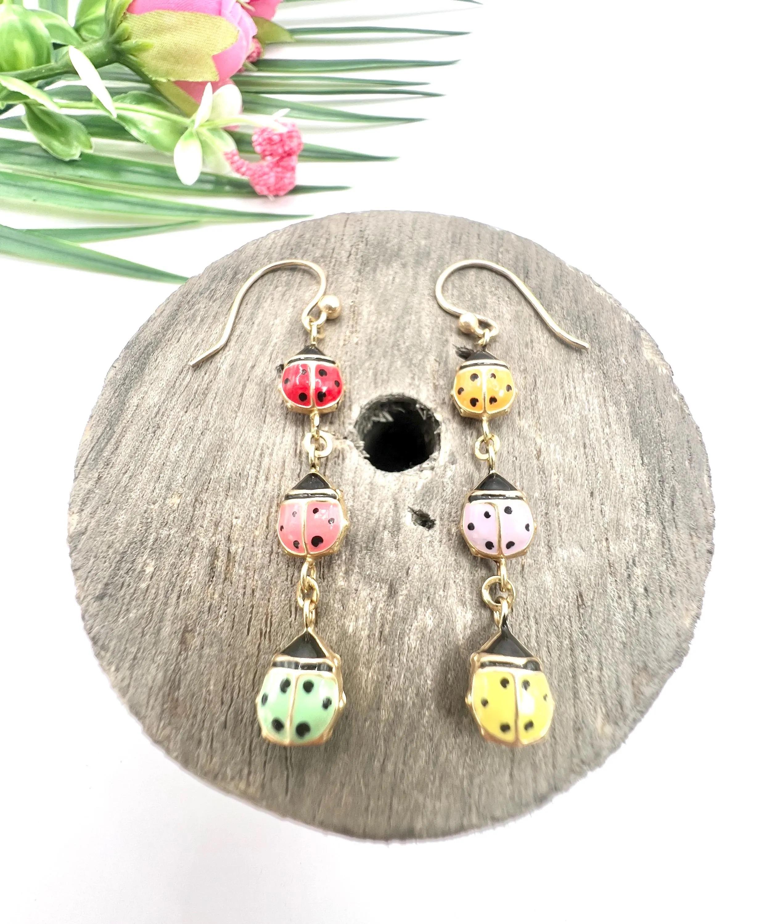 Vintage 14ct Gelbgold Bright Coloured Emaille Marienkäfer / Marienkäfer Tropfen Ohrringe im Angebot 2