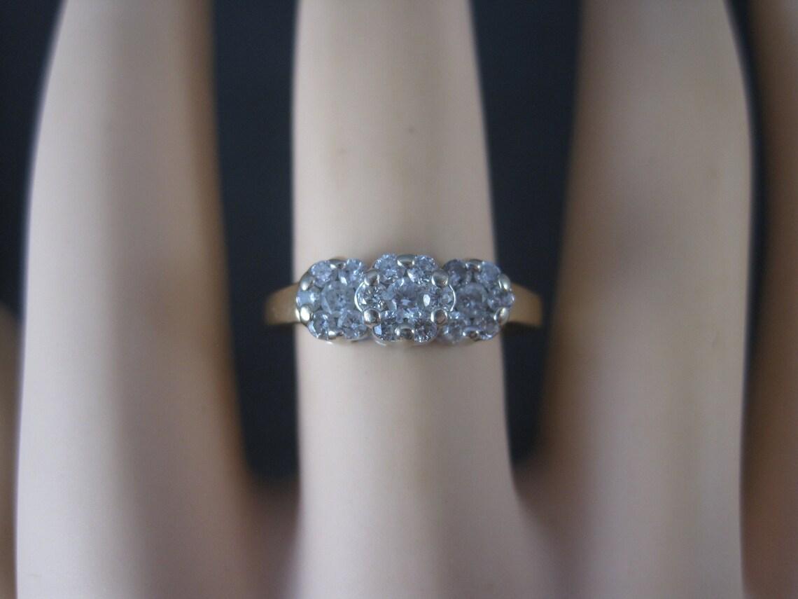 Vintage 14K 1/2 Carat Diamond Cluster Ring Size 8.25 en vente 5