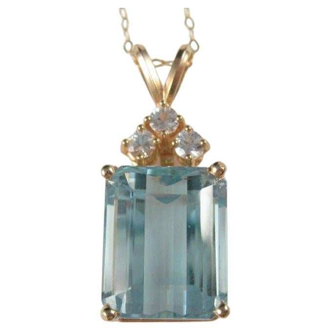 Vintage 14K 14.8 Carat Blue Topaz Diamond Pendant For Sale