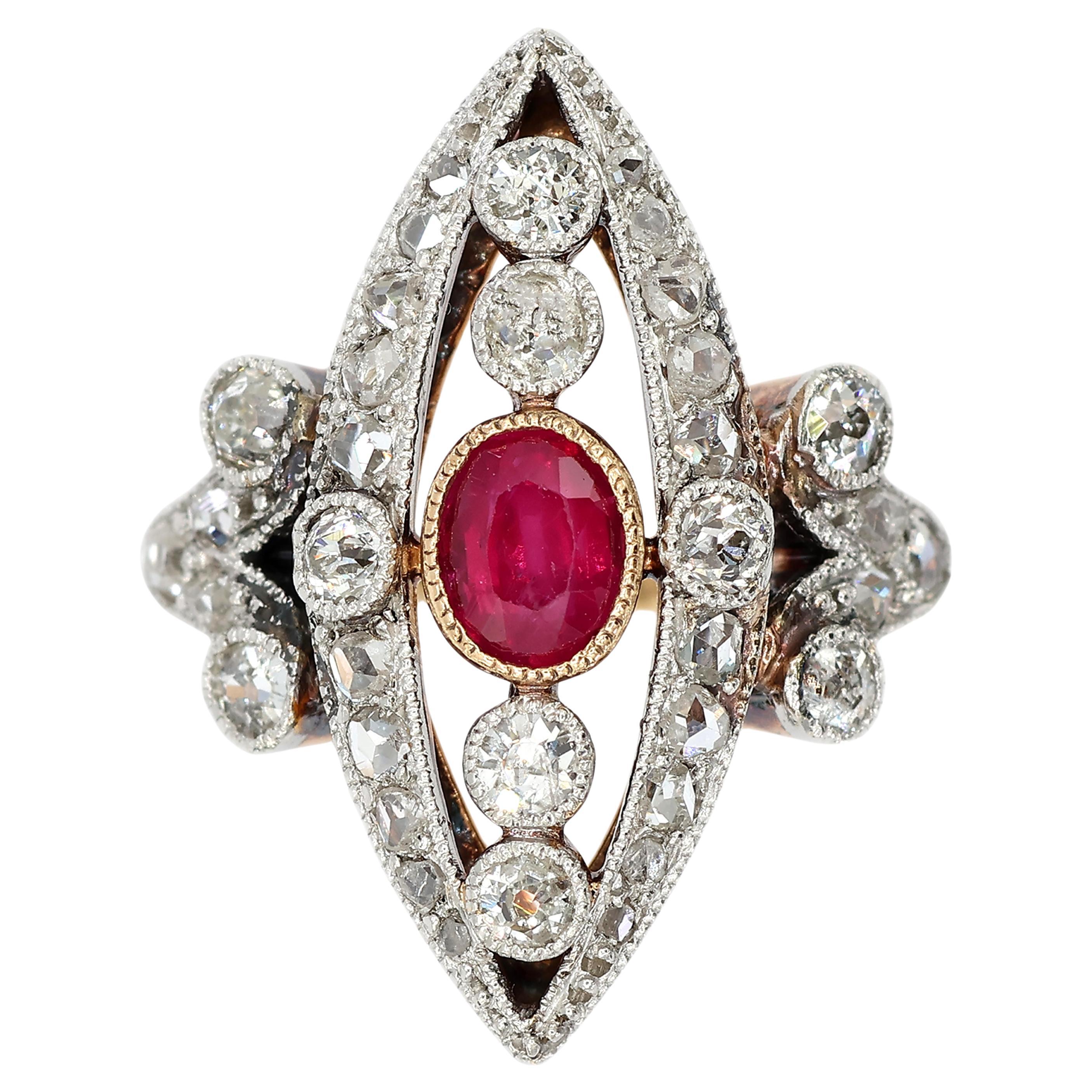 Vintage 14K 585 Yellow and White Gold Natural Diamond and Ruby Ring en venta