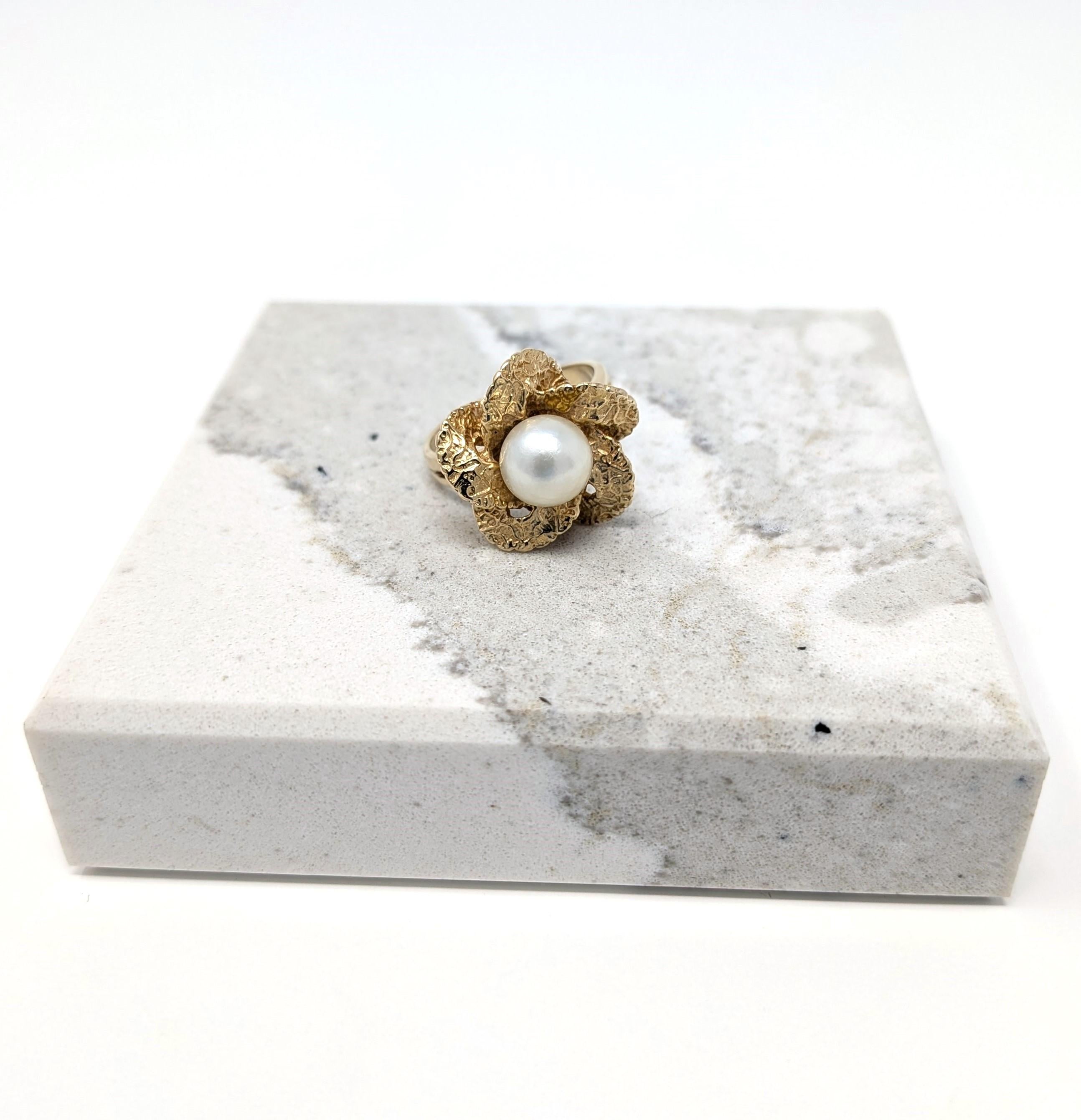 Vintage 14k Akoya Perle Ring Blume Floral Solid Gelbgold US Größe 6,5 im Angebot 1