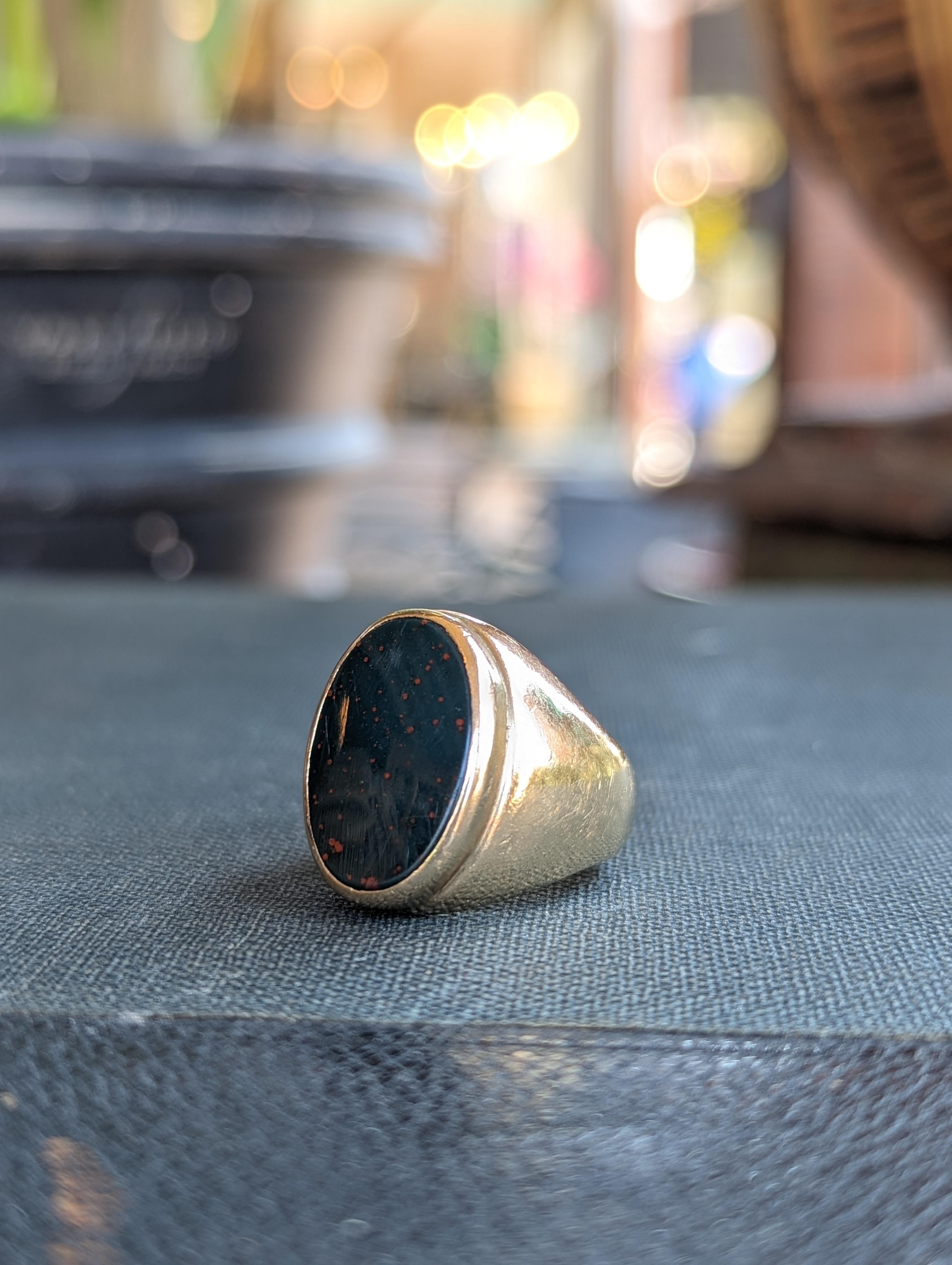 Vintage 14k Bloodstone Ring Signet Mid Century Modernist Ludwig Fessner Size 5.5 For Sale 3