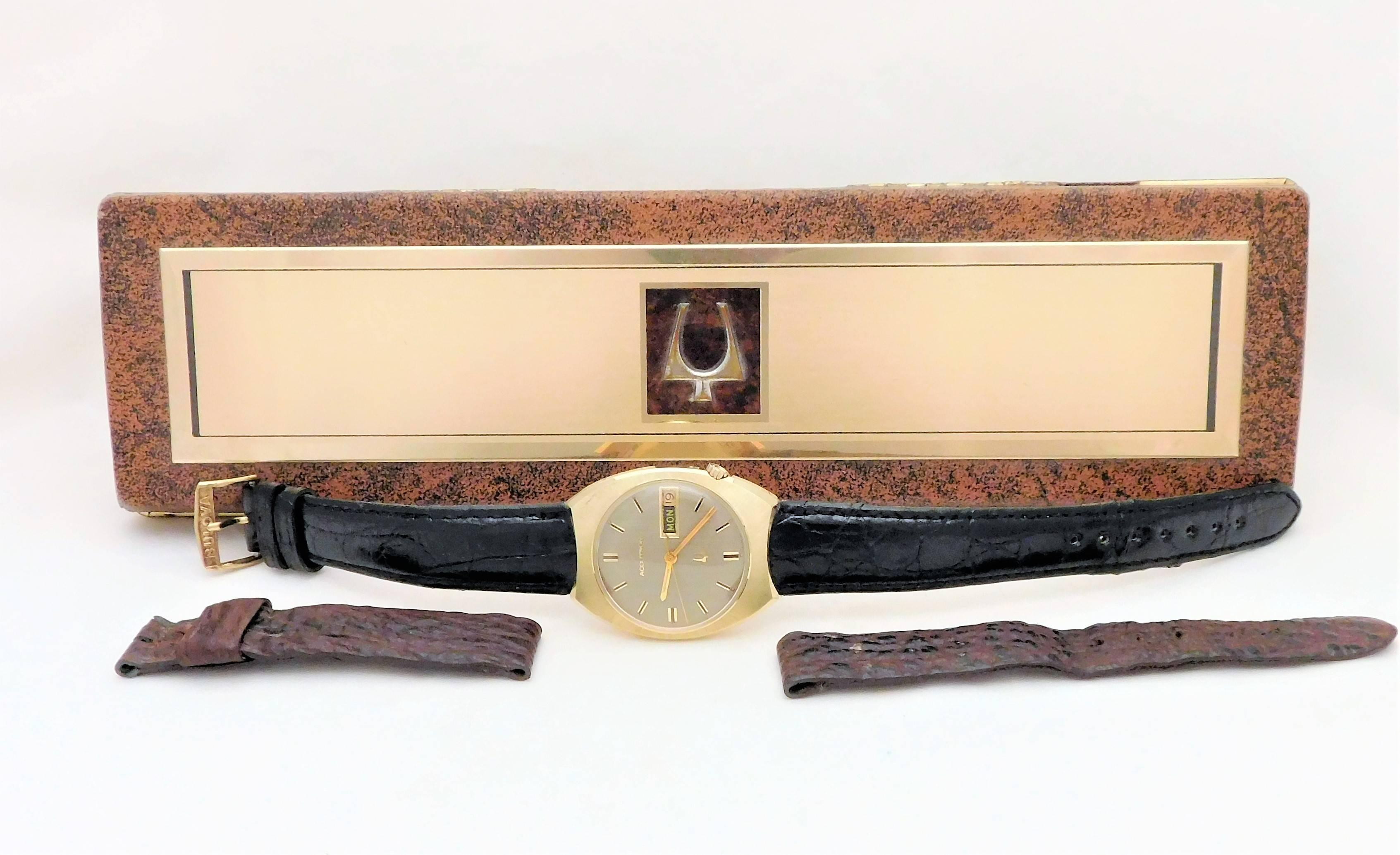 Bulova Yellow Gold Accutron Vintage Day Date Wristwatch, 1970s 5