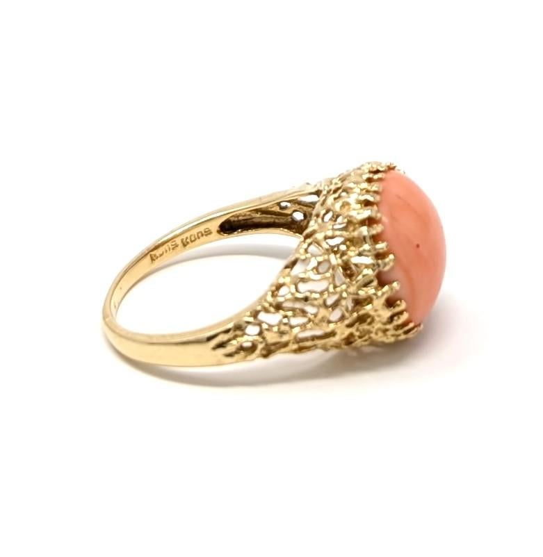 Cabochon Anello di corallo 14k in oro giallo massiccio firmato Freeform Abstract Misura 7,25 in vendita