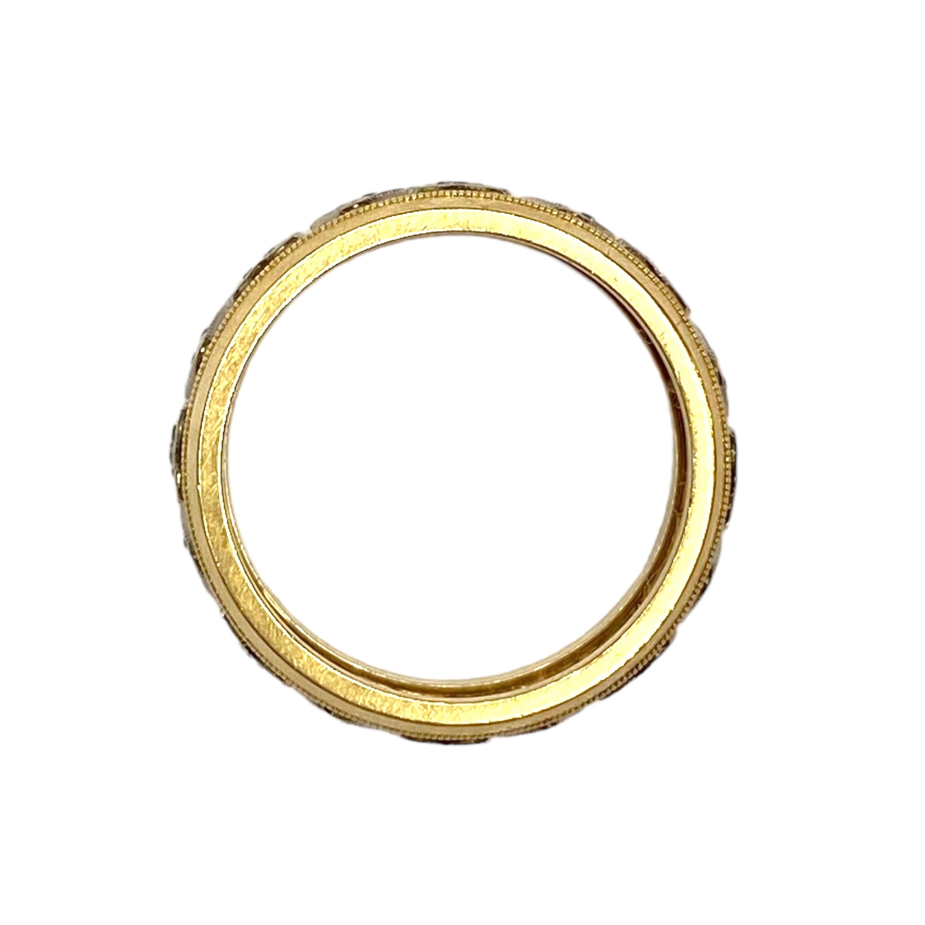 Anillo de eternidad vintage de 14 quilates con corazones engastados con diamantes en Bueno Estado en Henderson, NV