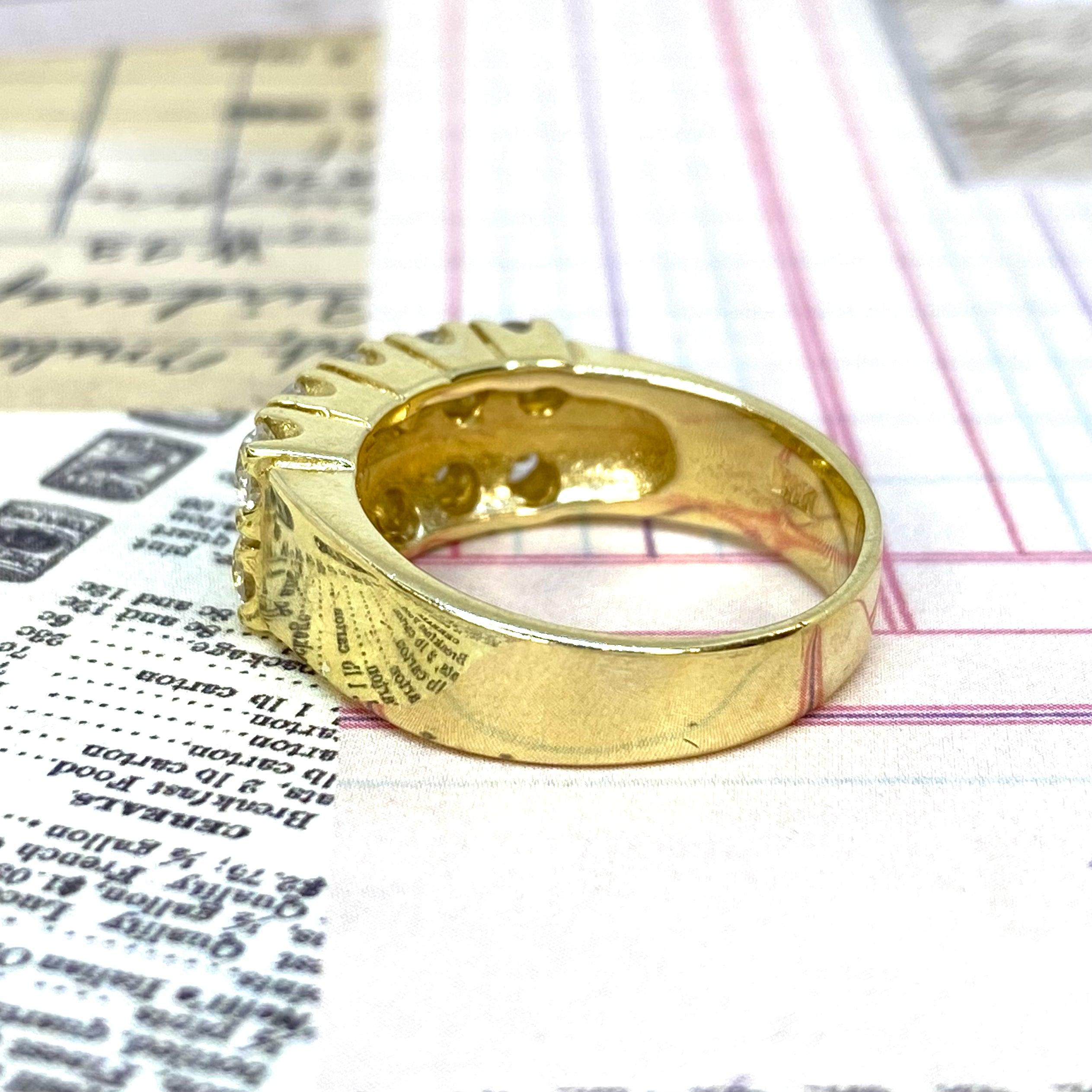 14K Doppelreihiger Diamantring im Vintage-Stil im Zustand „Gut“ im Angebot in Henderson, NV
