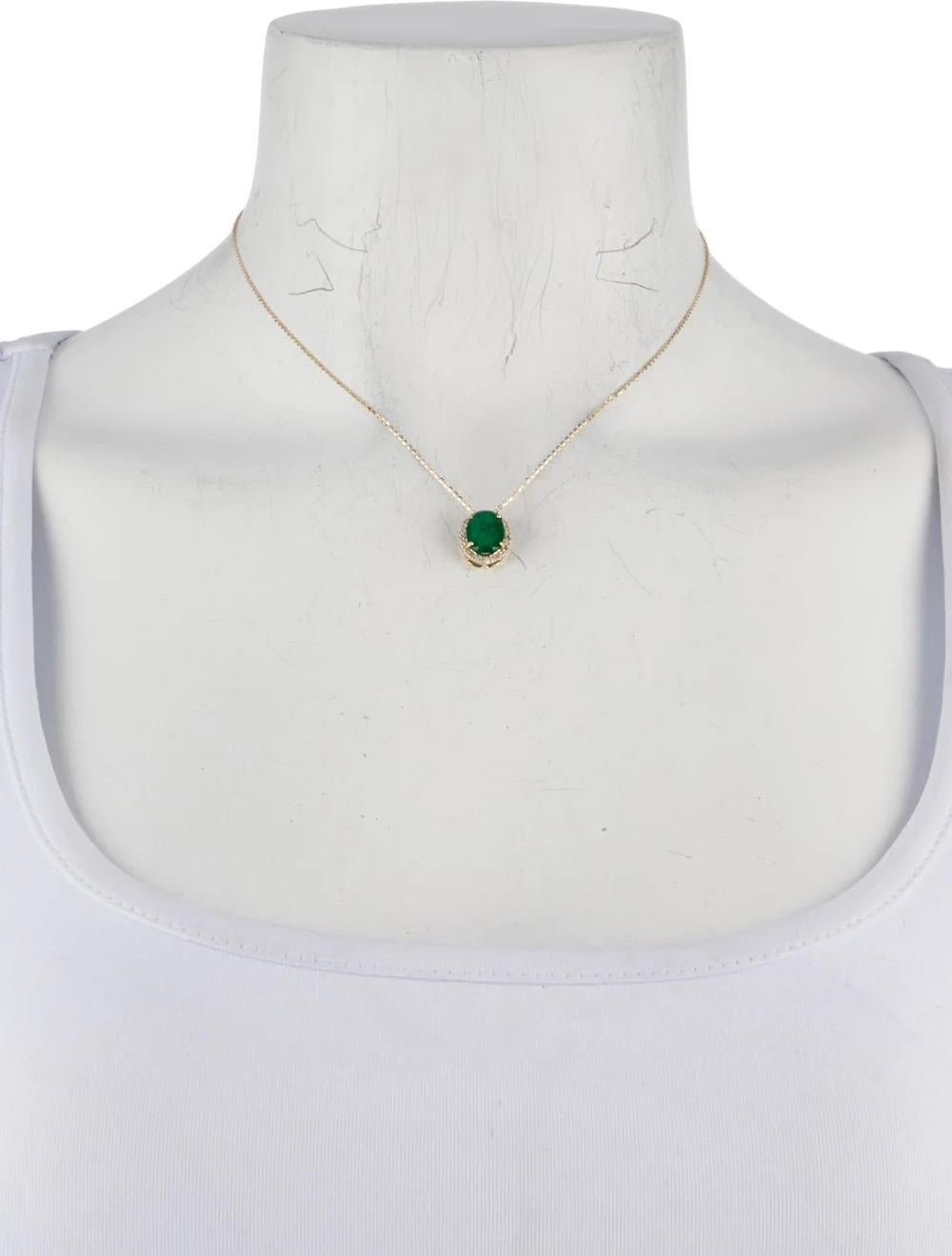 Vintage 14K Emerald & Diamond Pendant Necklace - 1.98ct Stunning Jewelry Piece In New Condition In Holtsville, NY