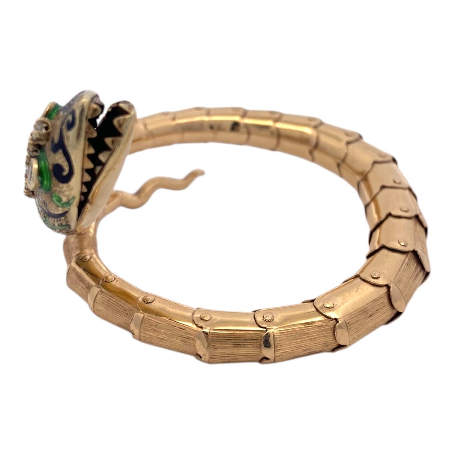 Taglio brillante Bracciale a serpente articolato con smalto e diamanti d'epoca 14K in vendita