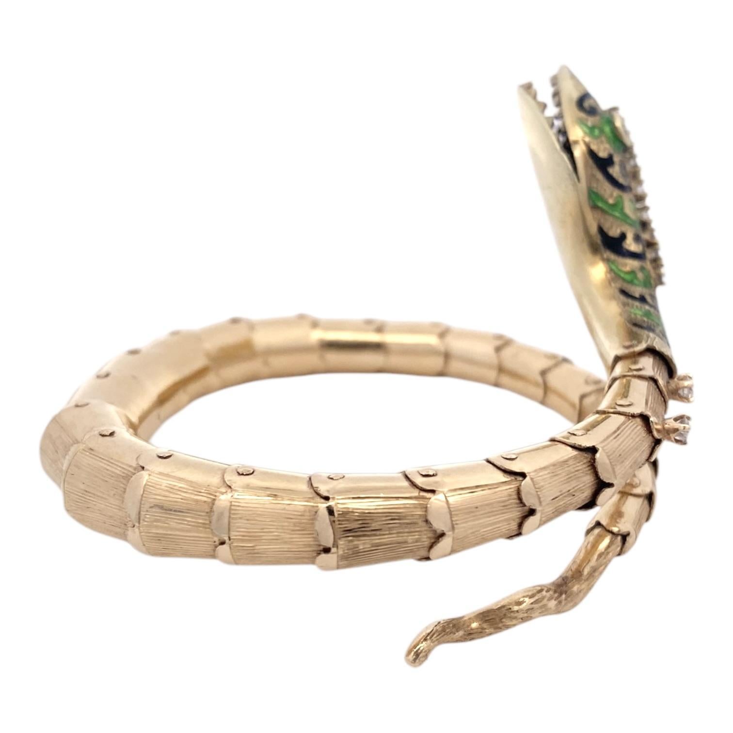 Bracciale a serpente articolato con smalto e diamanti d'epoca 14K in vendita 2