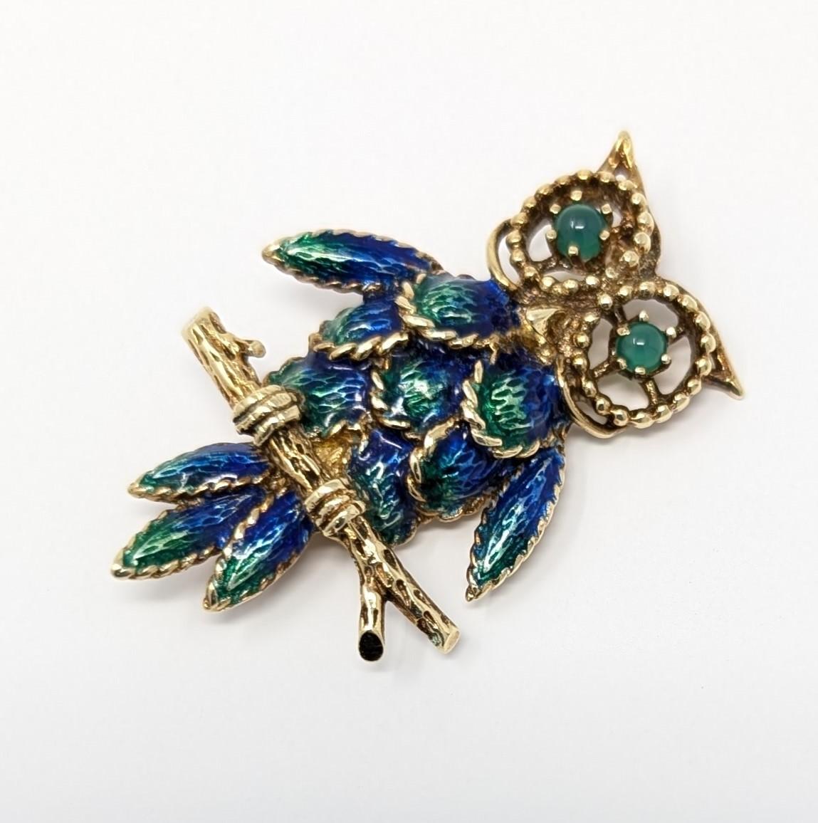 Women's or Men's Vintage 14k Enamel Owl Brooch Pin Figural Solid Yellow Gold Fine Estate Jewelry For Sale