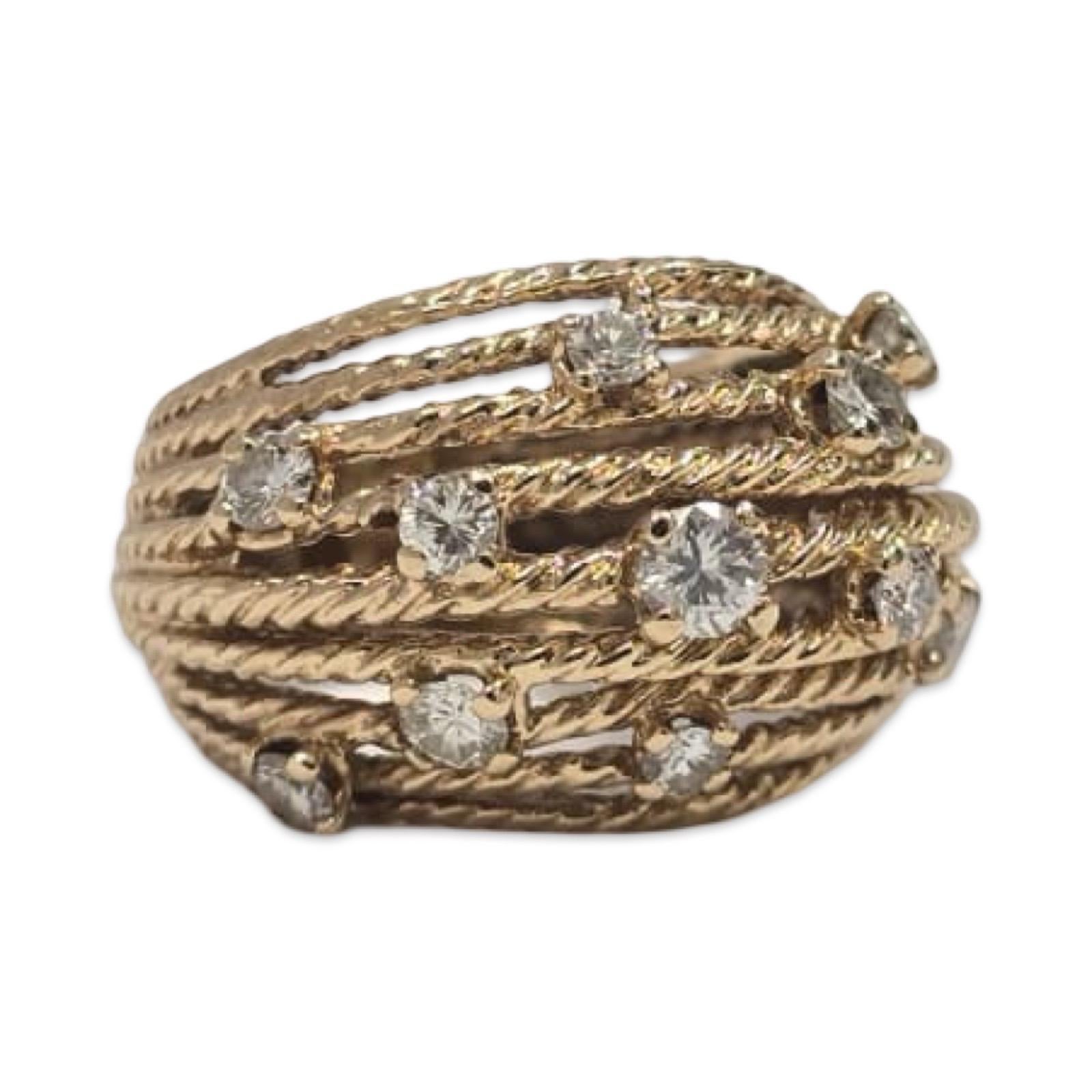 Taille ronde Vintage 14K Gold 0.65ct VS Diamond Multi-Row Rope Dome Ring en vente