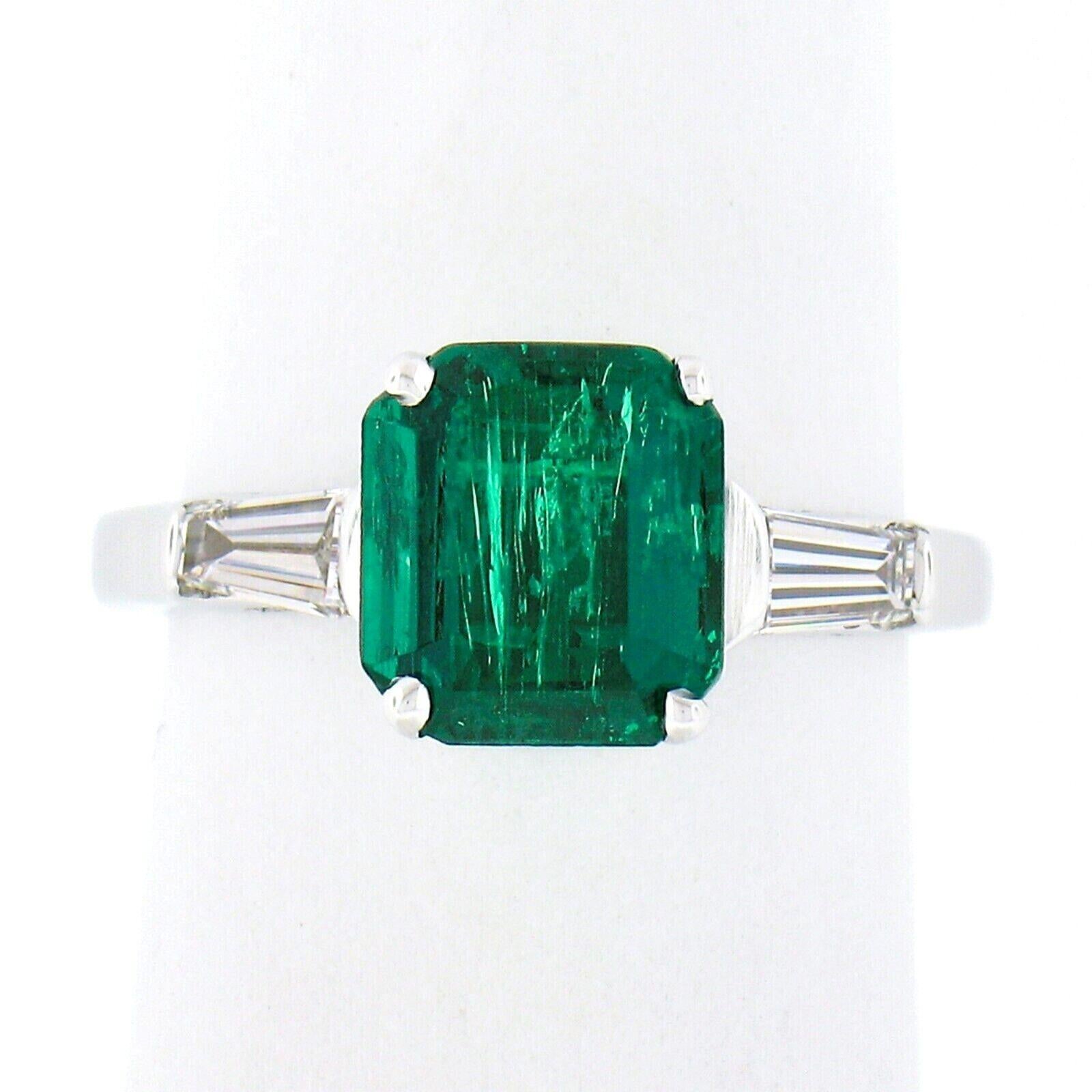 Vintage 14K Gold 2.01ctw SSEF Colombian Emerald & Baguette Diamond 3 Stone Ring 3