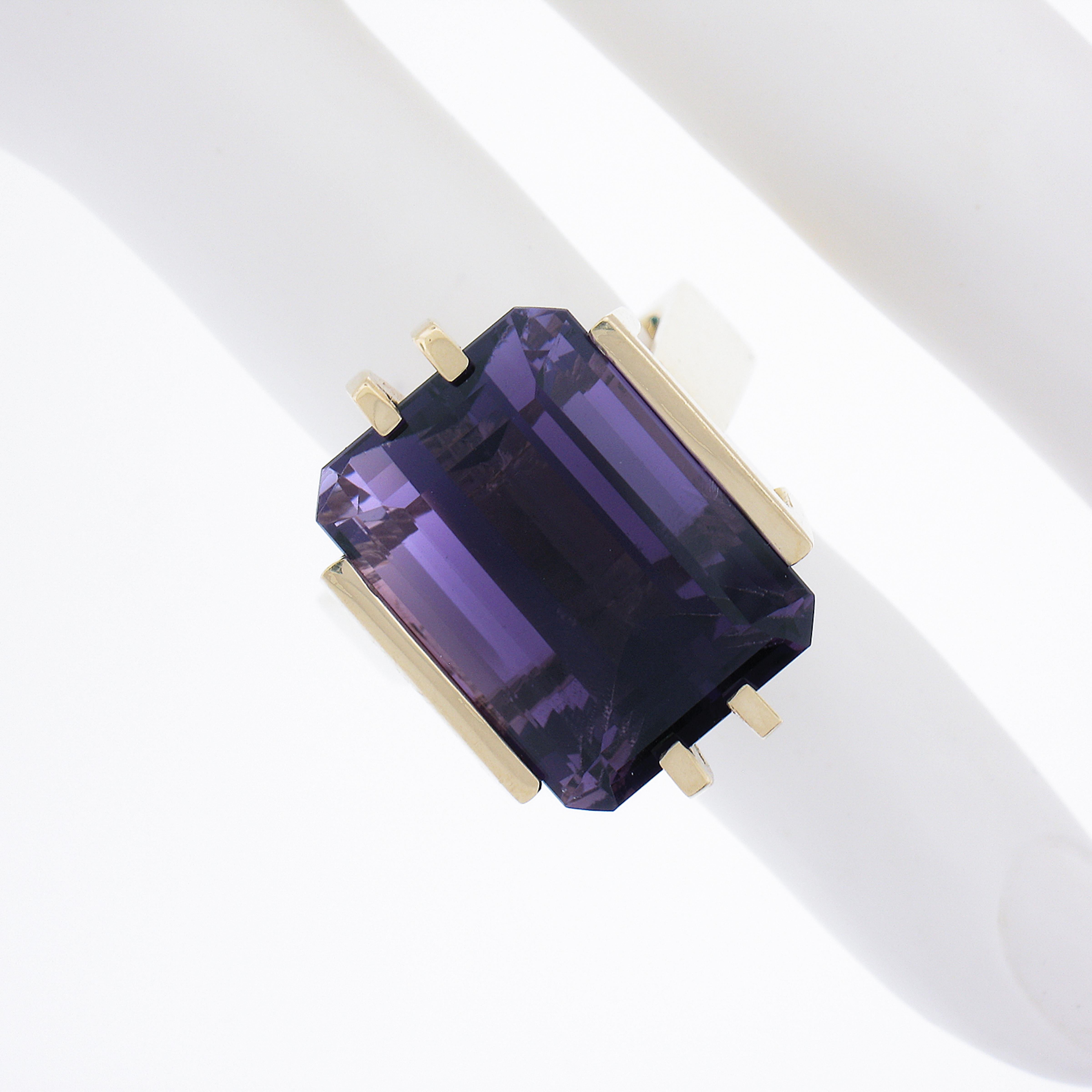 Women's Vintage 14K Gold 20ct Large Emerald Cut Amethyst Solitaire Squared Cocktail Ring For Sale