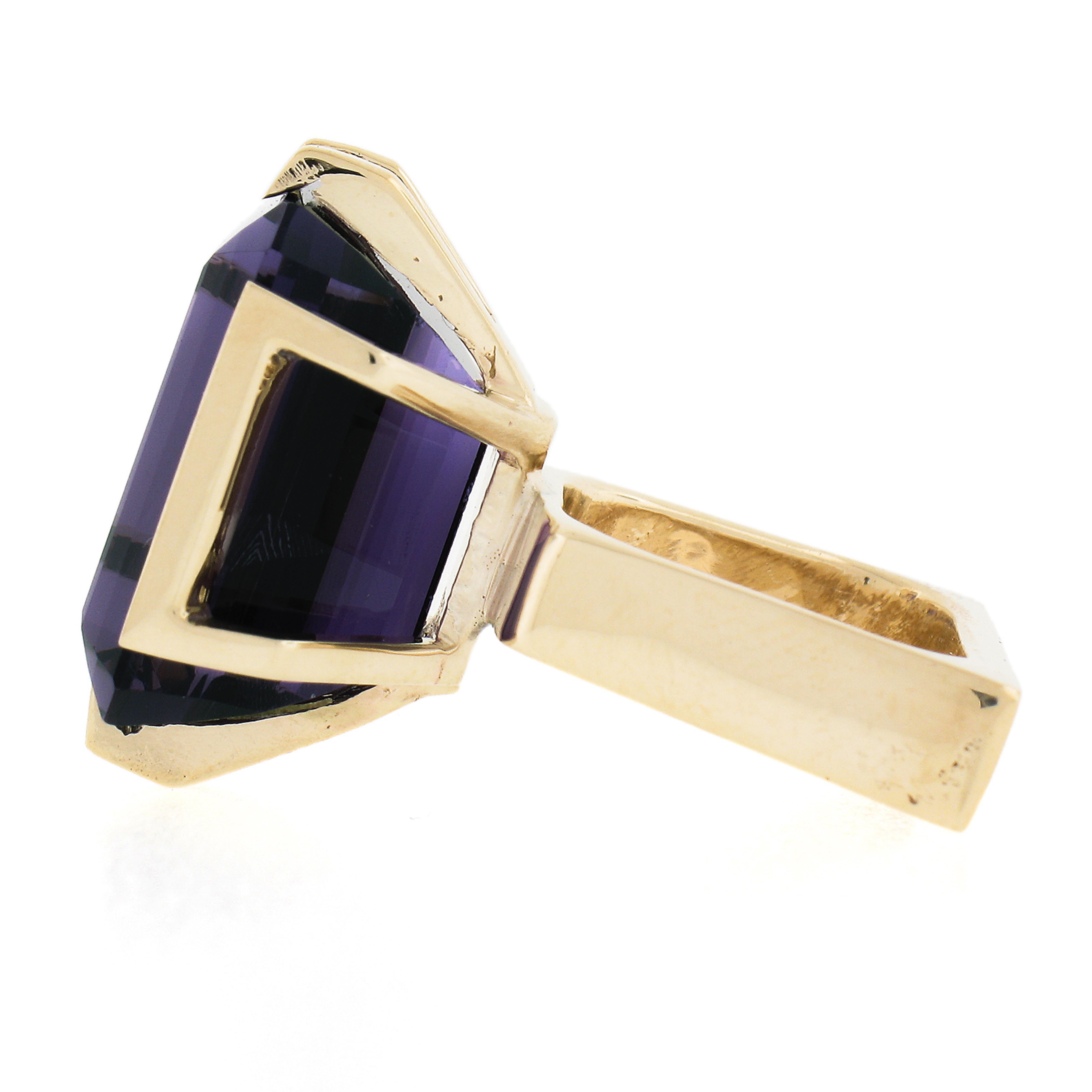 Vintage 14K Gold 20ct Large Emerald Cut Amethyst Solitaire Squared Cocktail Ring For Sale 2