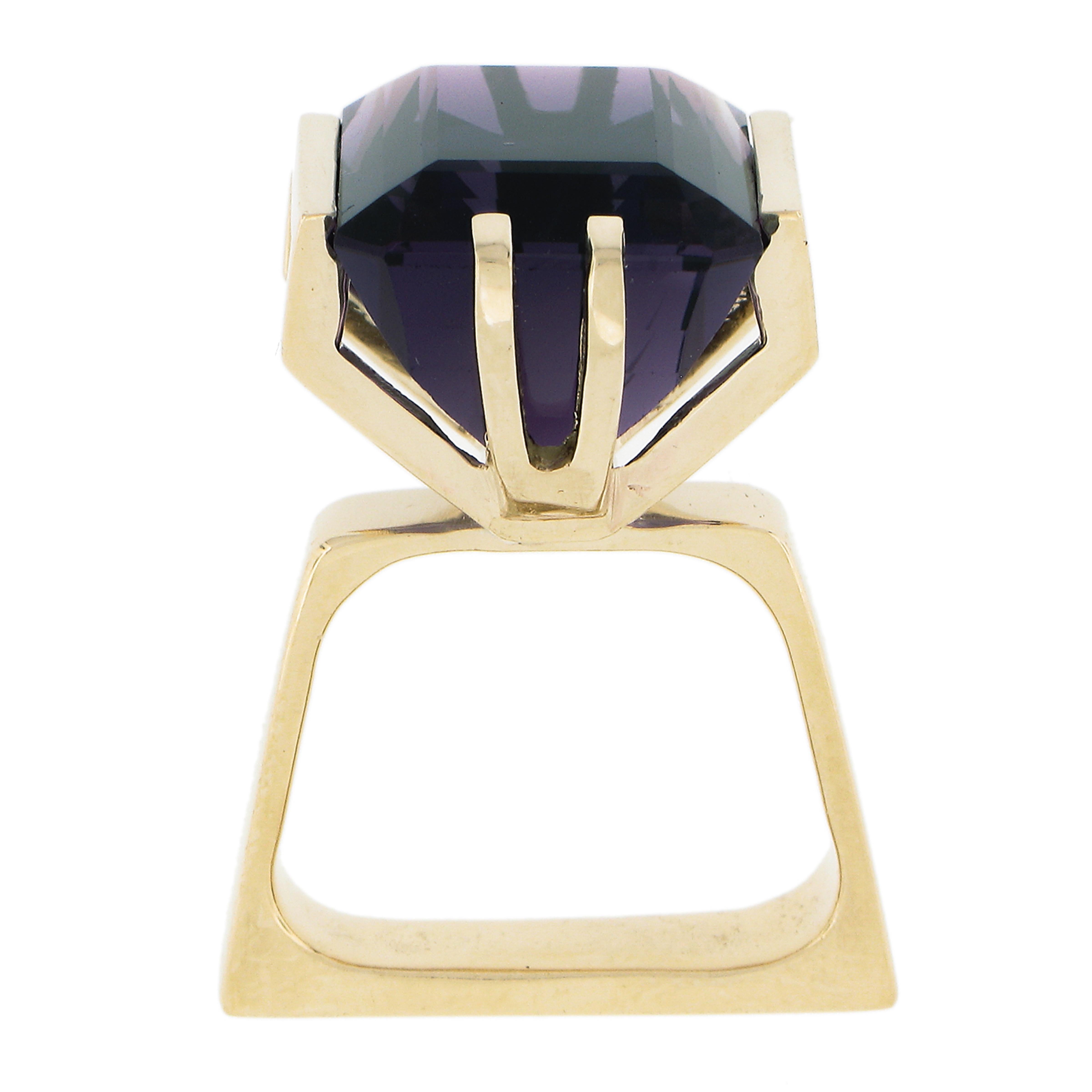Vintage 14K Gold 20ct Large Emerald Cut Amethyst Solitaire Squared Cocktail Ring For Sale 4