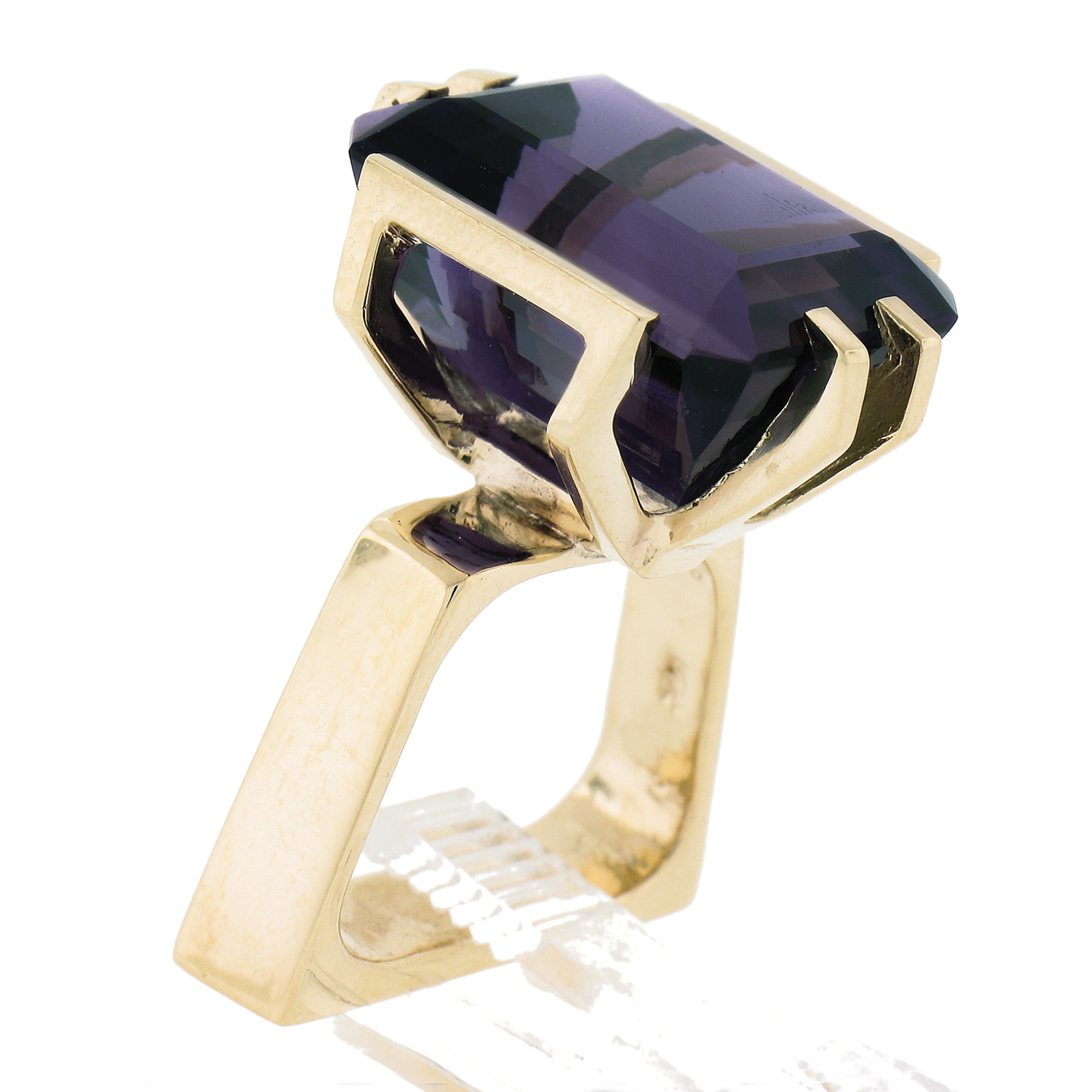 Vintage 14K Gold 20ct Large Emerald Cut Amethyst Solitaire Squared Cocktail Ring For Sale 5