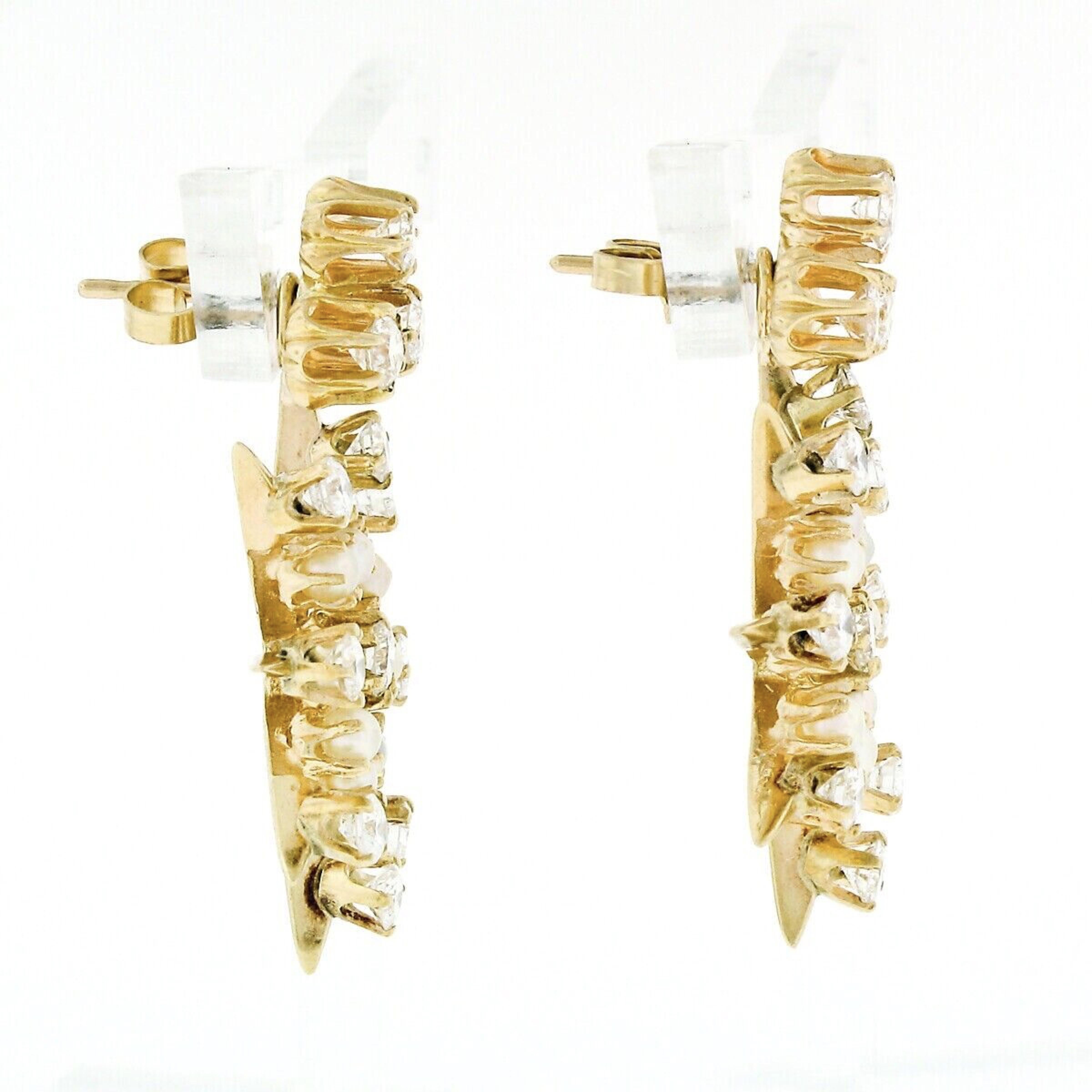 Boucles d'oreilles pendantes vintage en or 14 carats avec diamants de 2,75 carats et perles, ornées de flocons de neige en vente 2