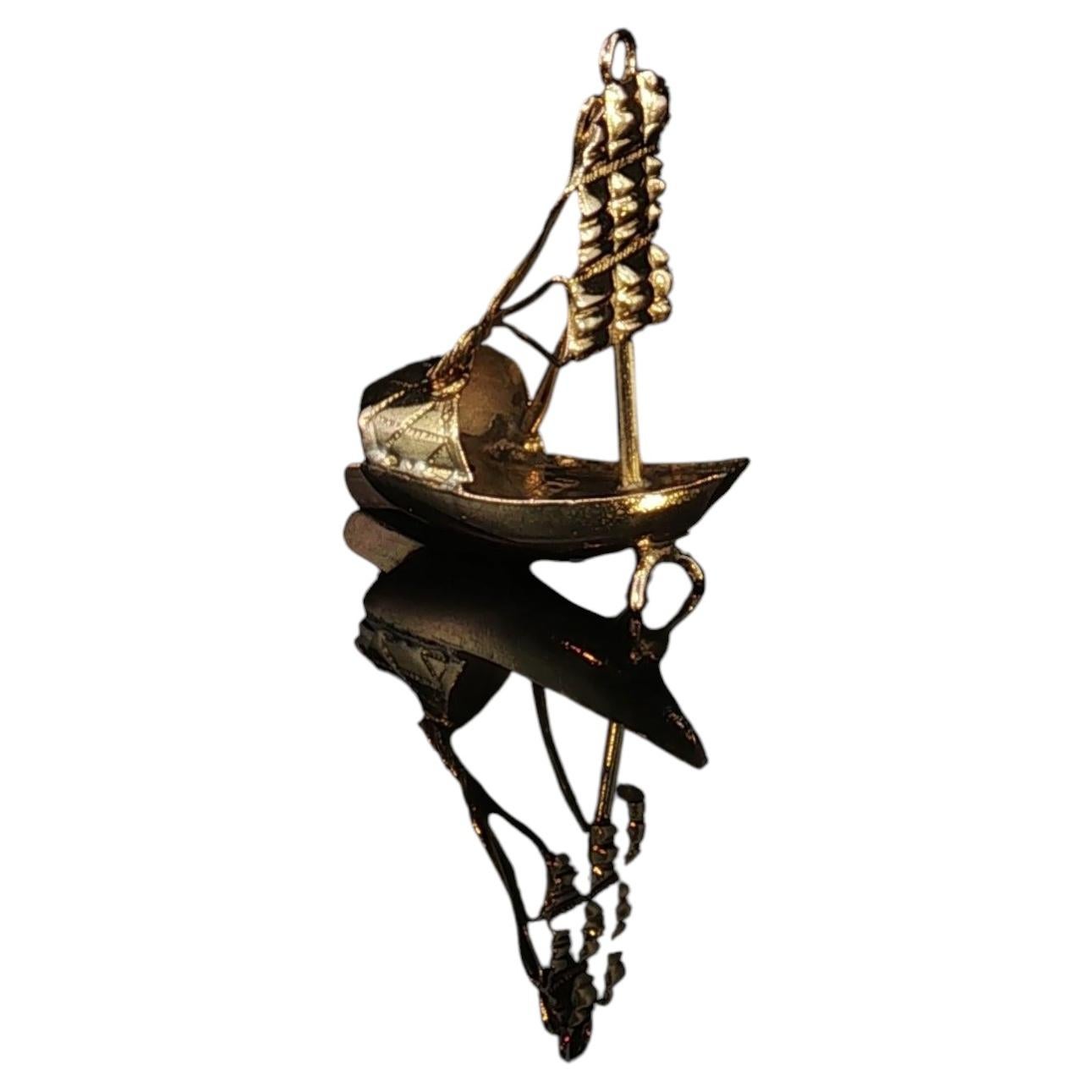 Vintage 14K Gold 3D Sailboat Charm Pendant Detailed Nautical Junk Boat 1.1g