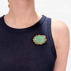 Vintage-Schmuck aus 14-karätigem Gold, 50,40 Karat. Brosche oder Pelzclip mit Opal-Cabochon und Rocailles