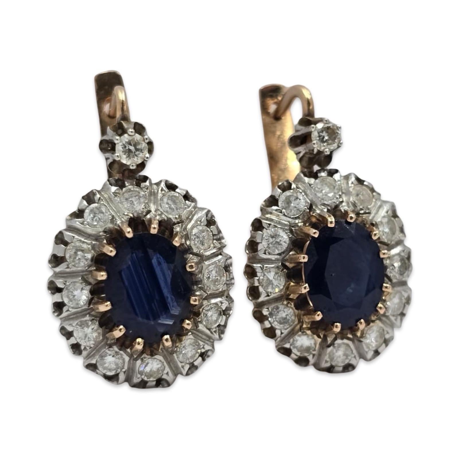 Orecchini a goccia d'epoca in oro 14K con zaffiro blu reale e diamante da 5 carati in vendita 4