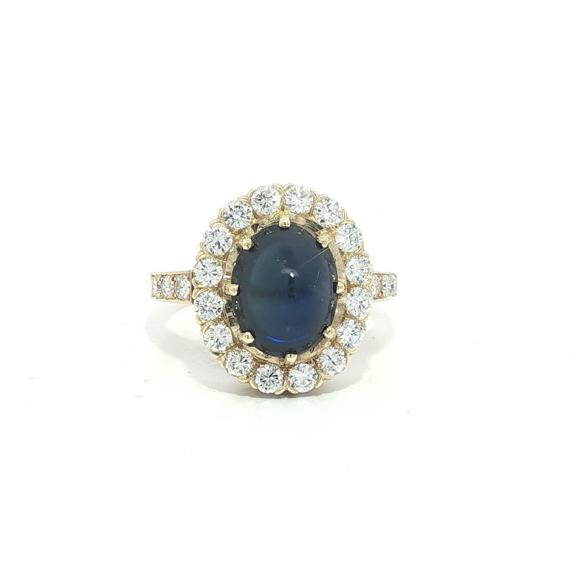 Vintage 14k Gold 6,71ctw GIA keine Hitze Sugarloaf Cabochon Saphir Diamant Ring (Kegel-Cabochon) im Angebot