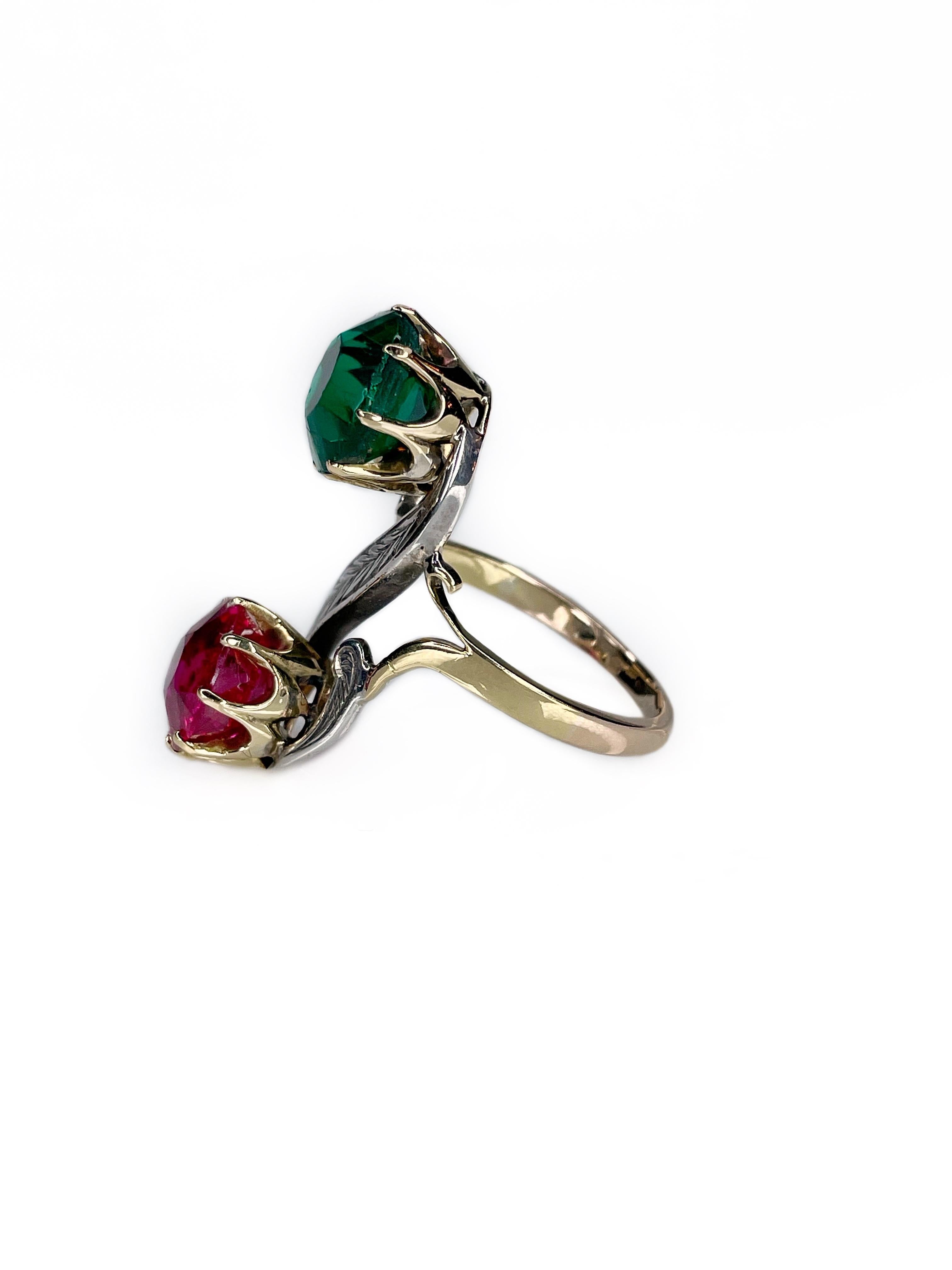 It is an interesting Art Nouveau style vintage S-shaped ring crafted in 14K yellow gold and 830 hallmark silver. It features round synthetic ruby and synthetic emerald.

Weight: 7.81g
Size: 17 (US7)
Head length: 2.9cm

IMPORTANT: please ask about