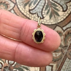 Vintage 14K Gold and Rose Cut Garnet Pendant
