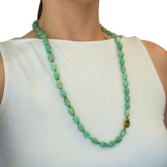 Vintage 14k Gold Apple Jade Carved Bead Necklace, Circa 1960s
