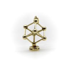 Breloque vintage en or 14K représentant une molécule d'atomium