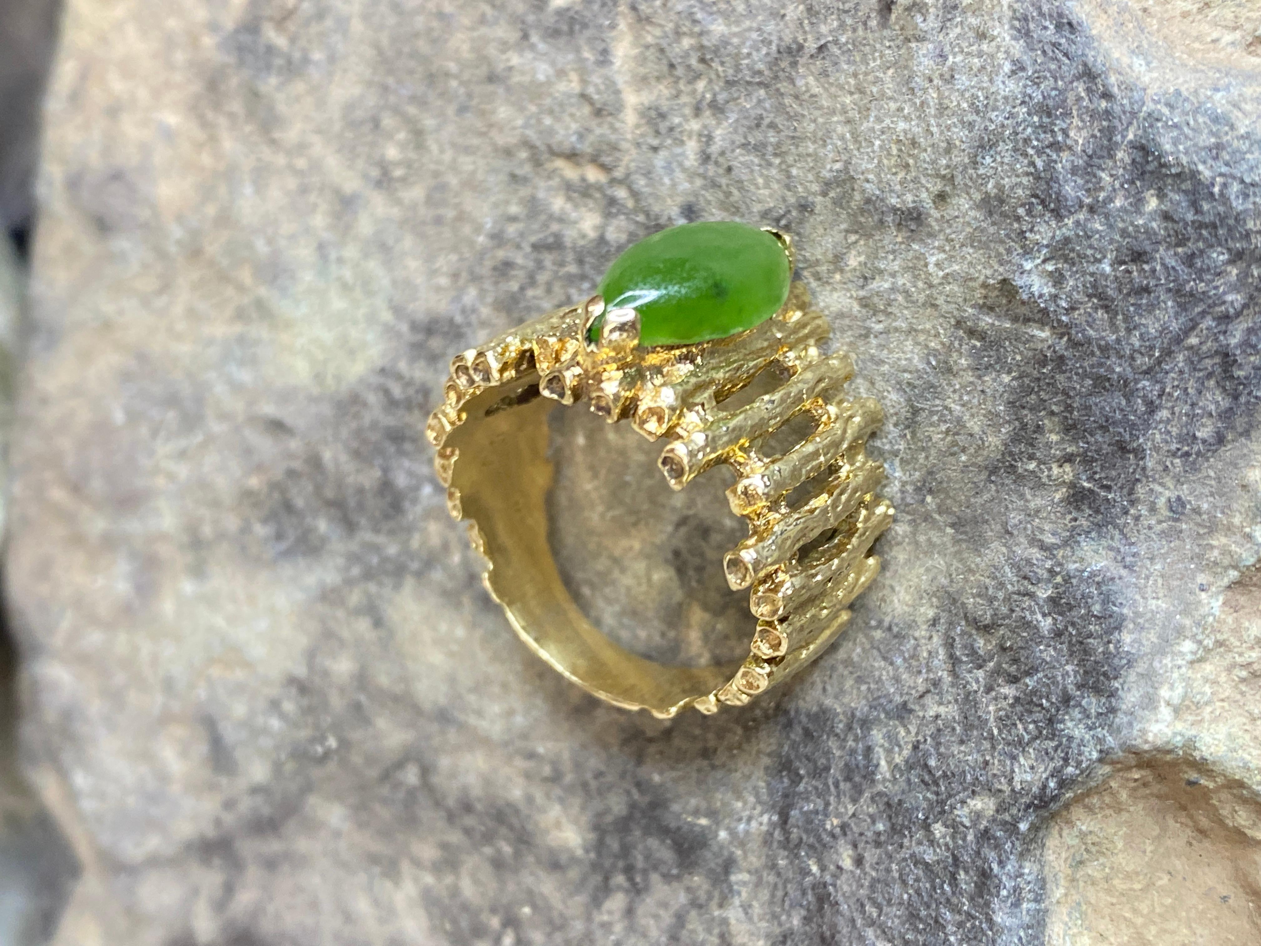 Vintage 14K Gold Bamboo Nugget Modern Marquise Nephrite Green Jade Ring Sz 7.75 For Sale 5